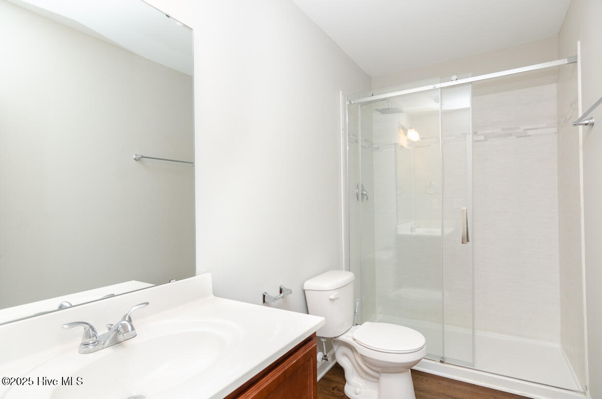 100497964 | Photo 20