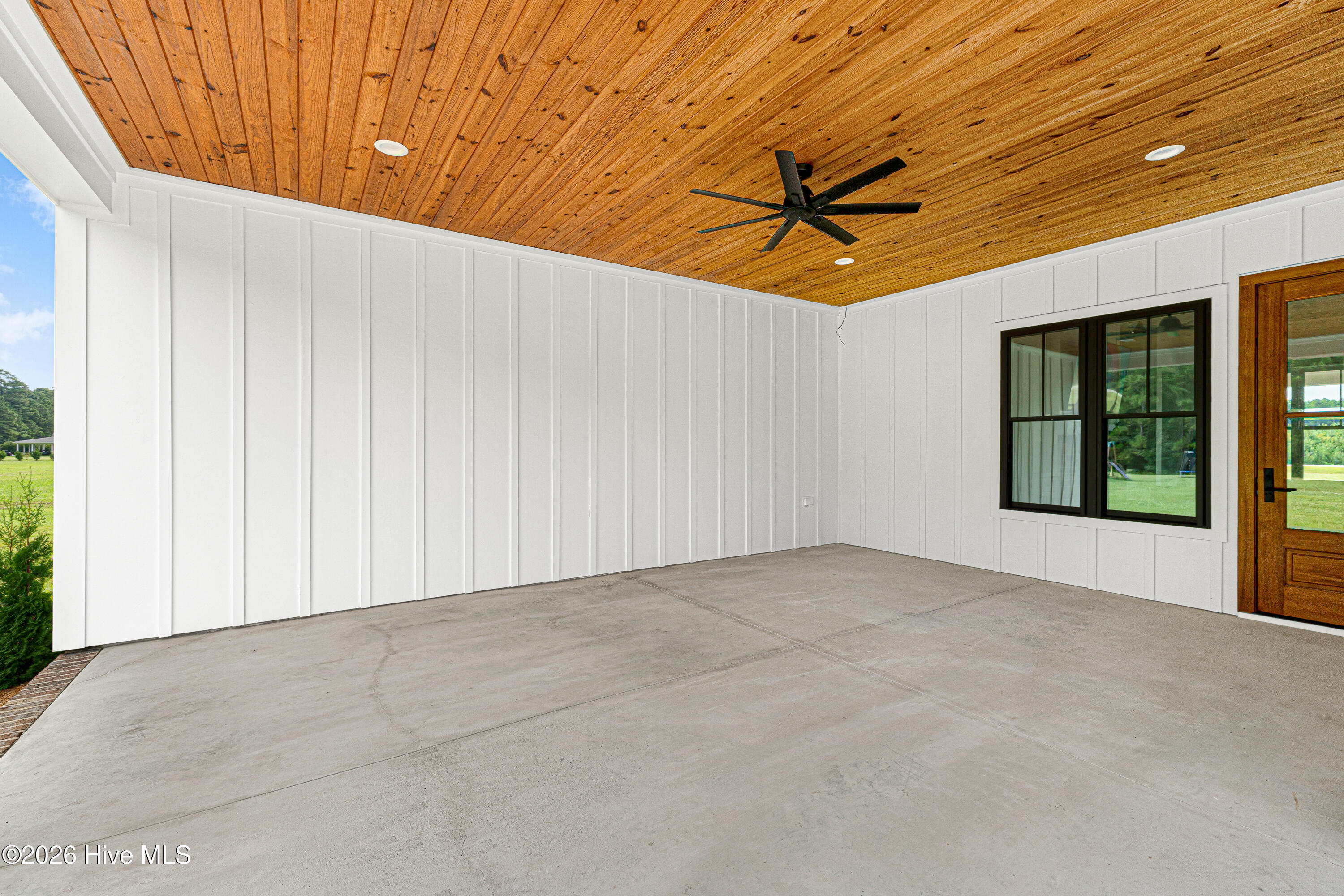 107 Mayflower Drive,Newport