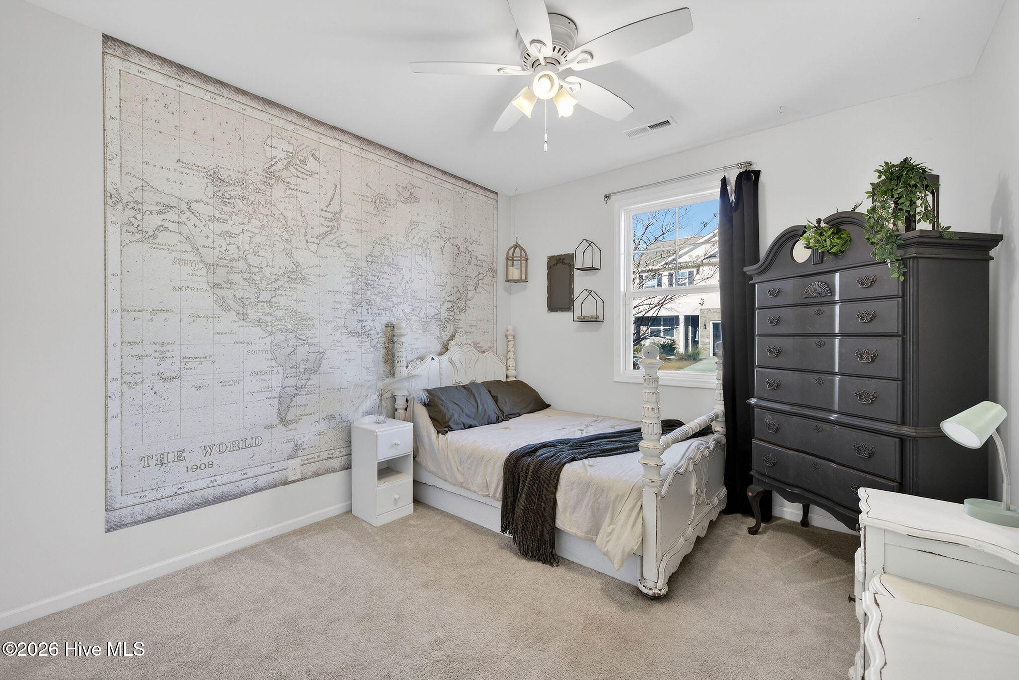 100547233 | Photo 27