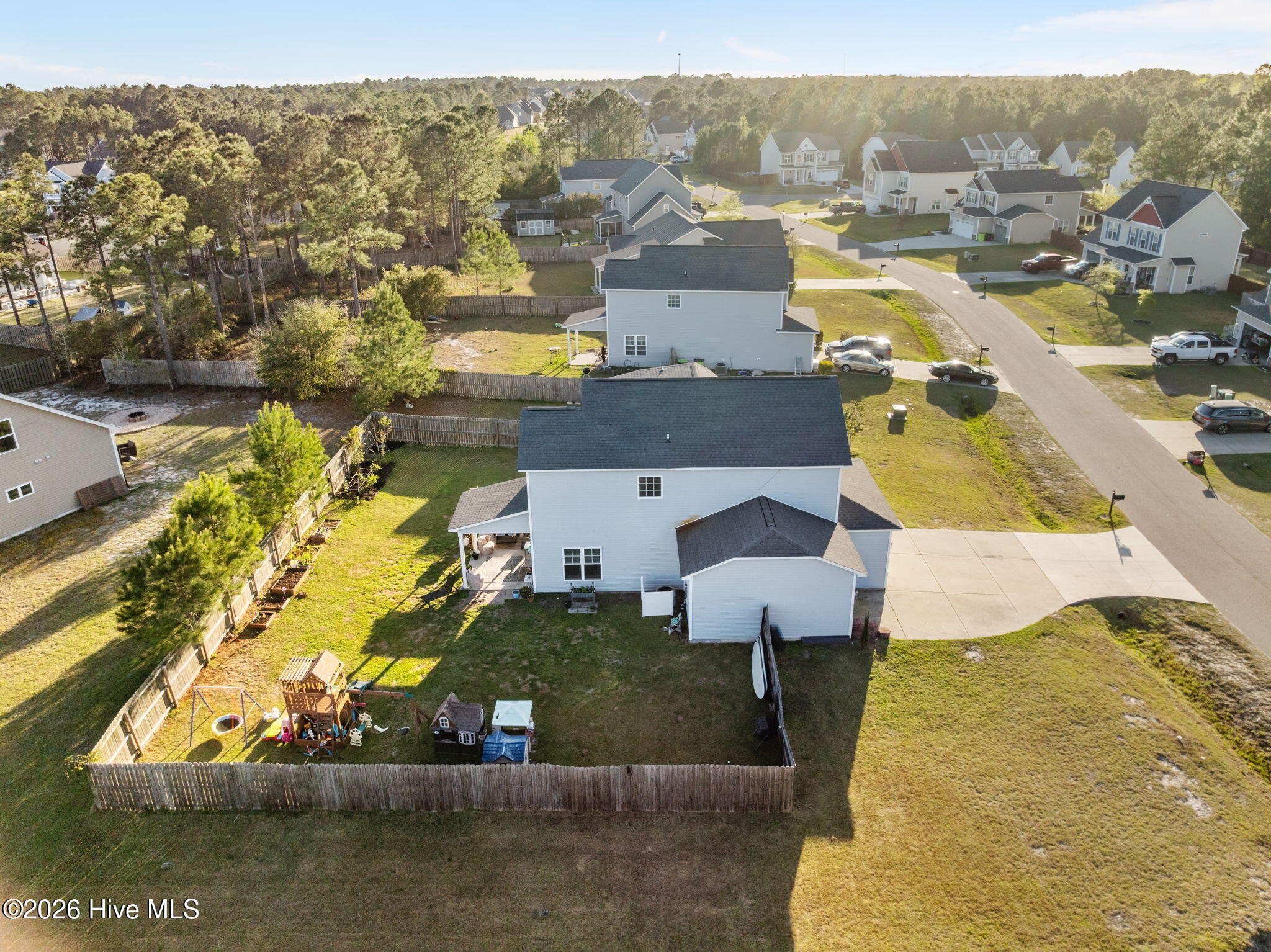 100564258 | Photo 50