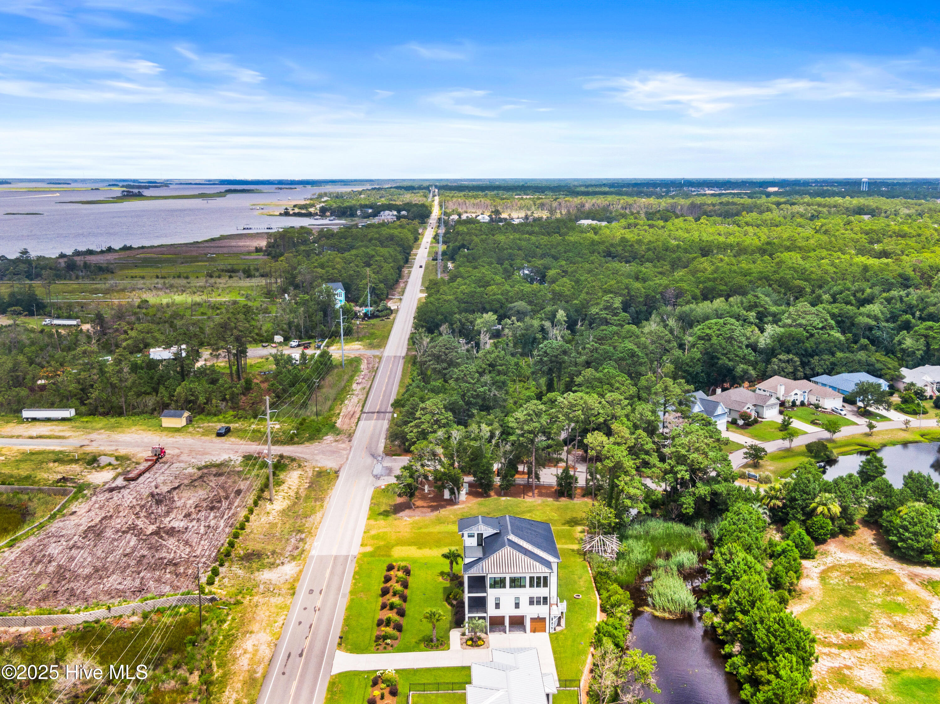 100534624 | Photo 84