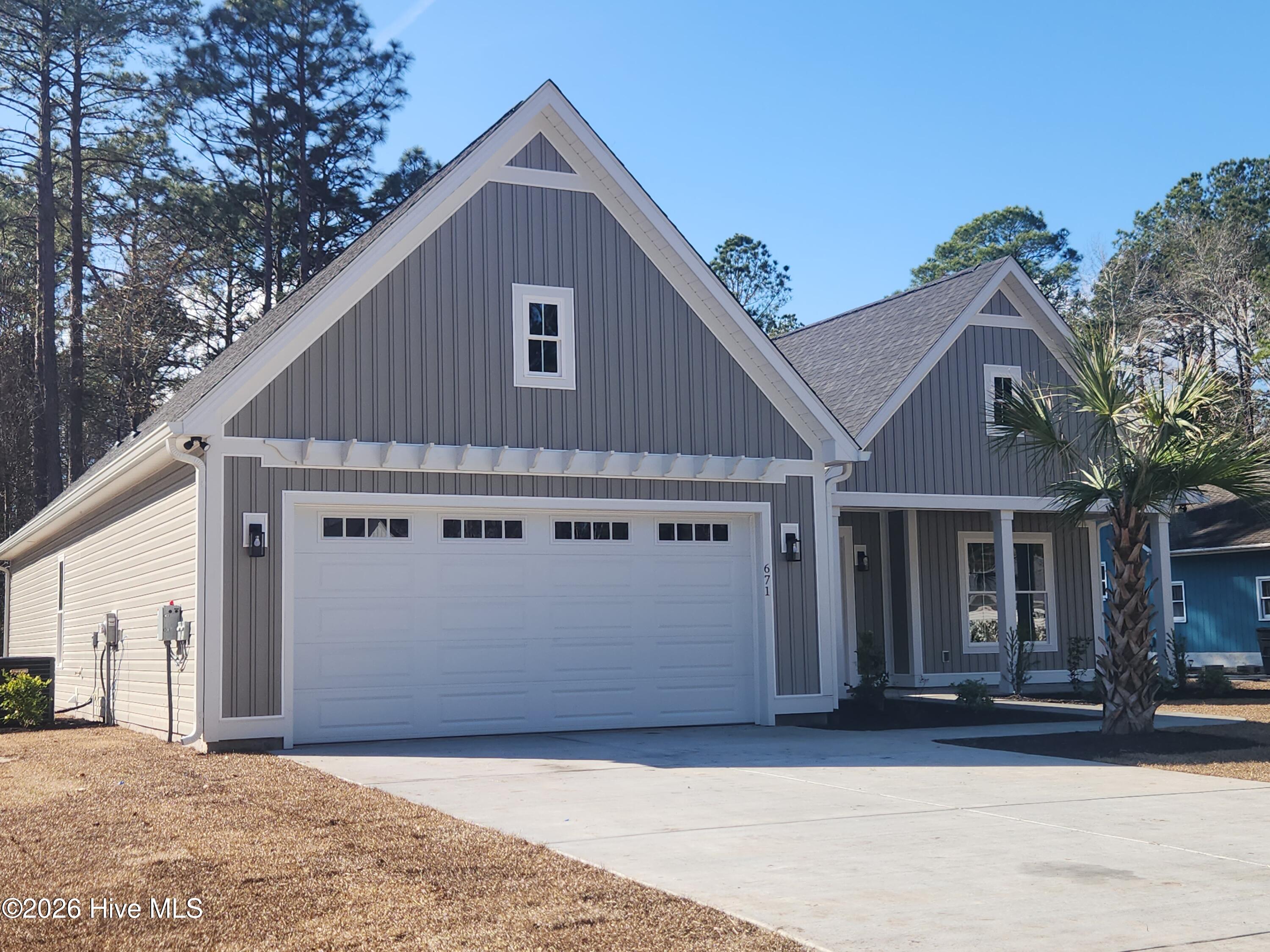 100545899 | Photo 44