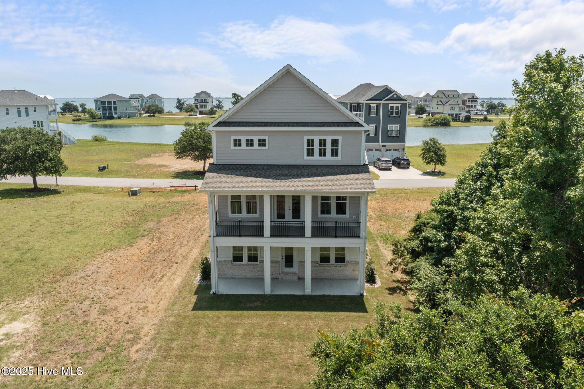 609 Cannonsgate Drive, Newport, NC, 28570