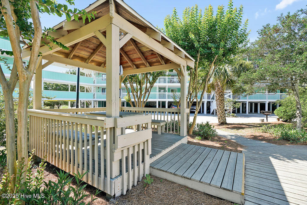 100556360 | Photo 55