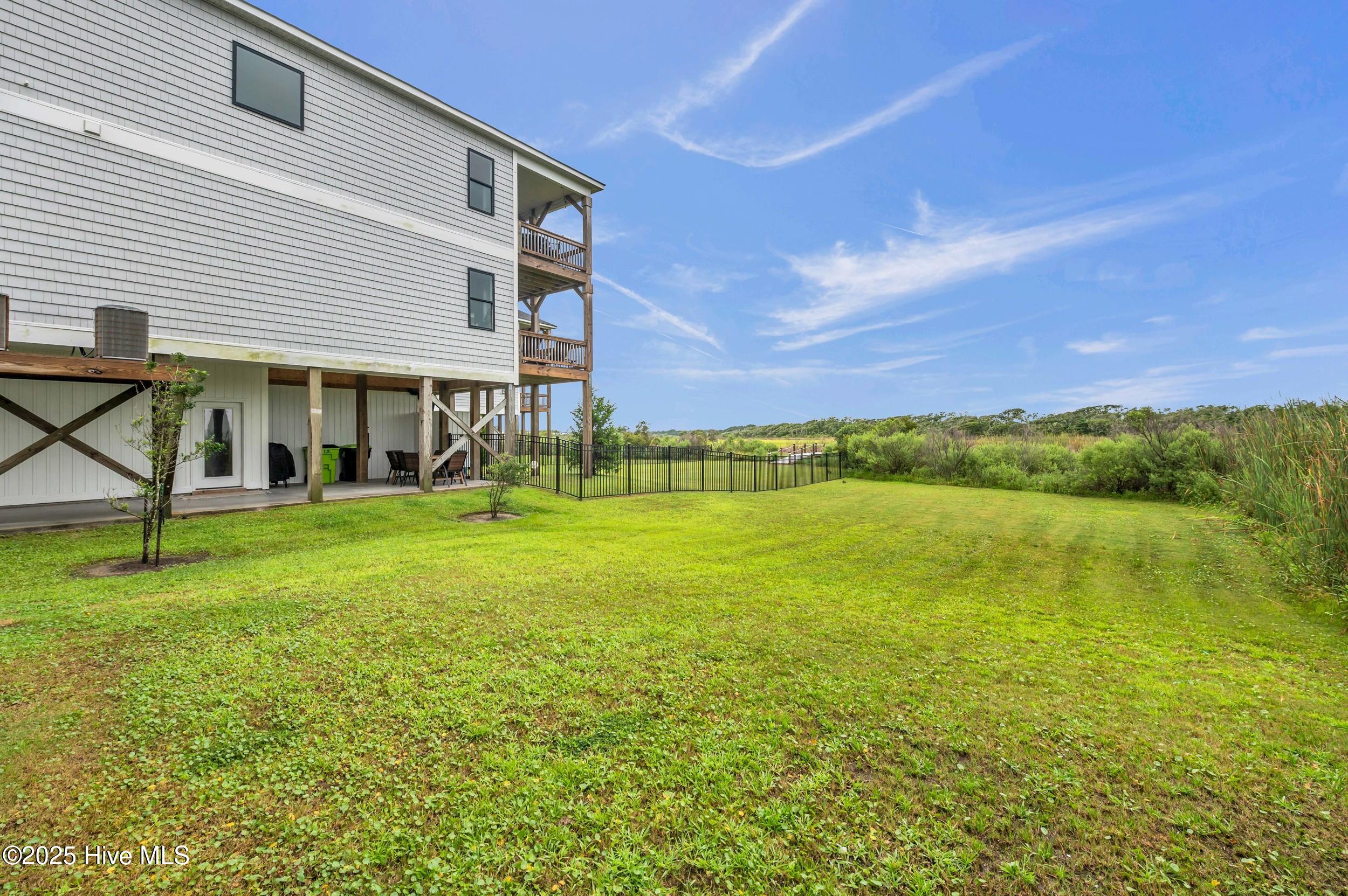 100524088 | Photo 36