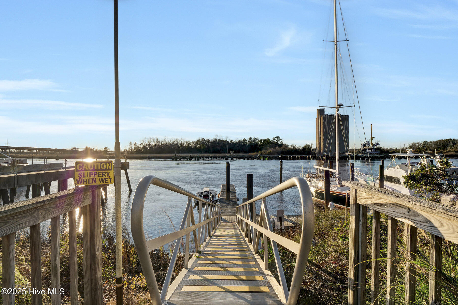 1701 N Jel Wade Drive UNIT H, Wilmington, NC, 28401