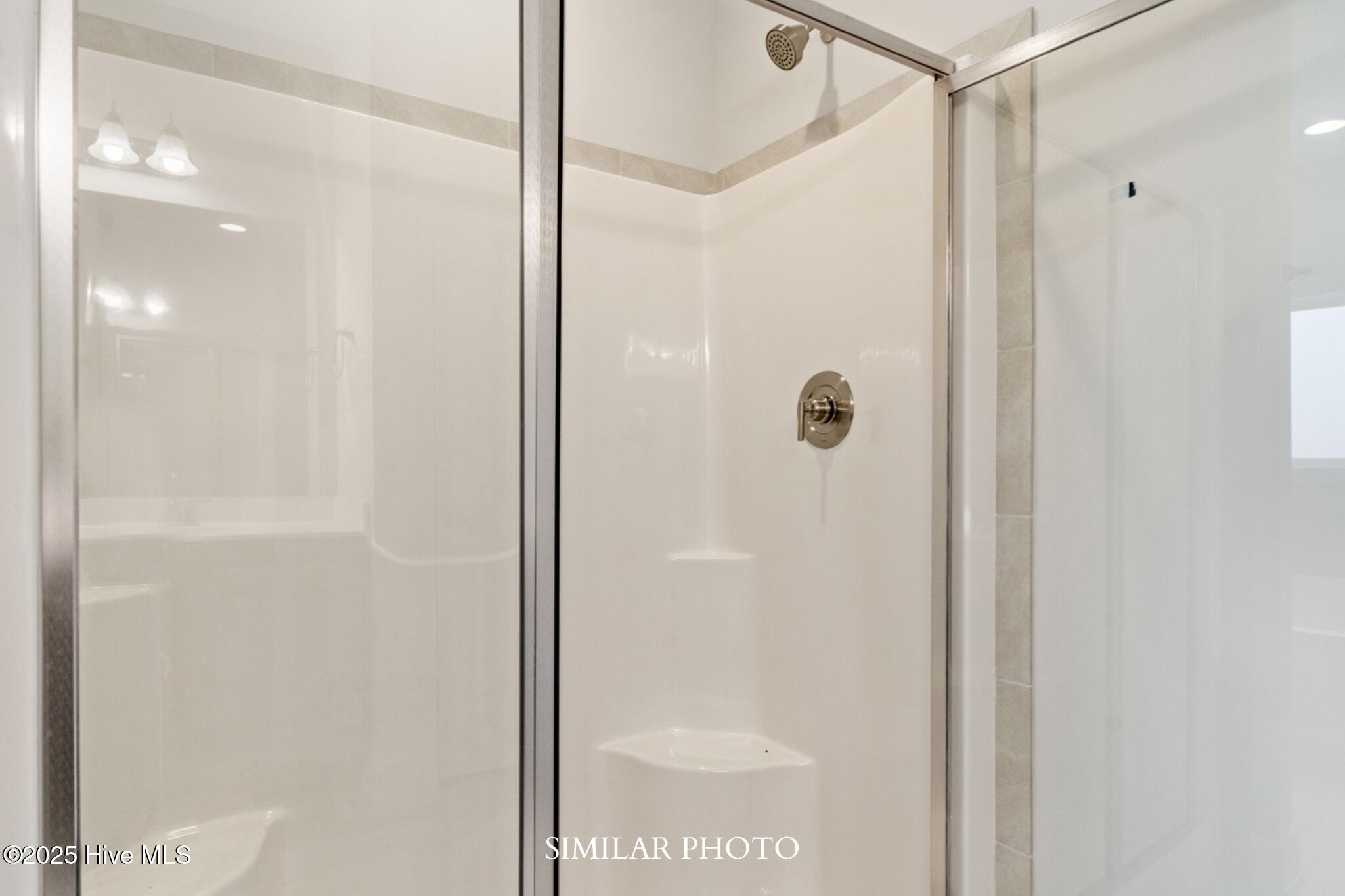 100546139 | Photo 21