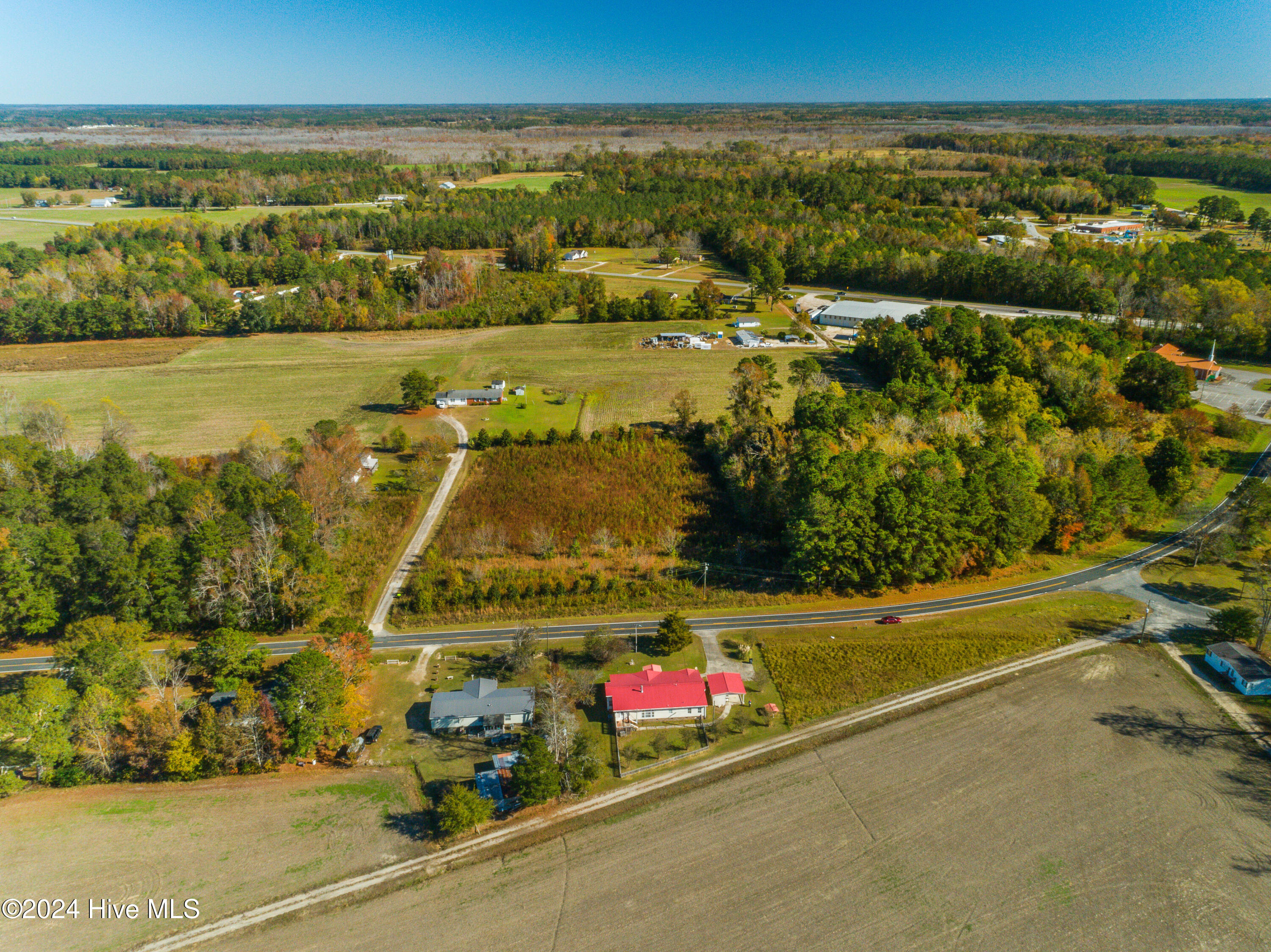 100566927 | Photo 48