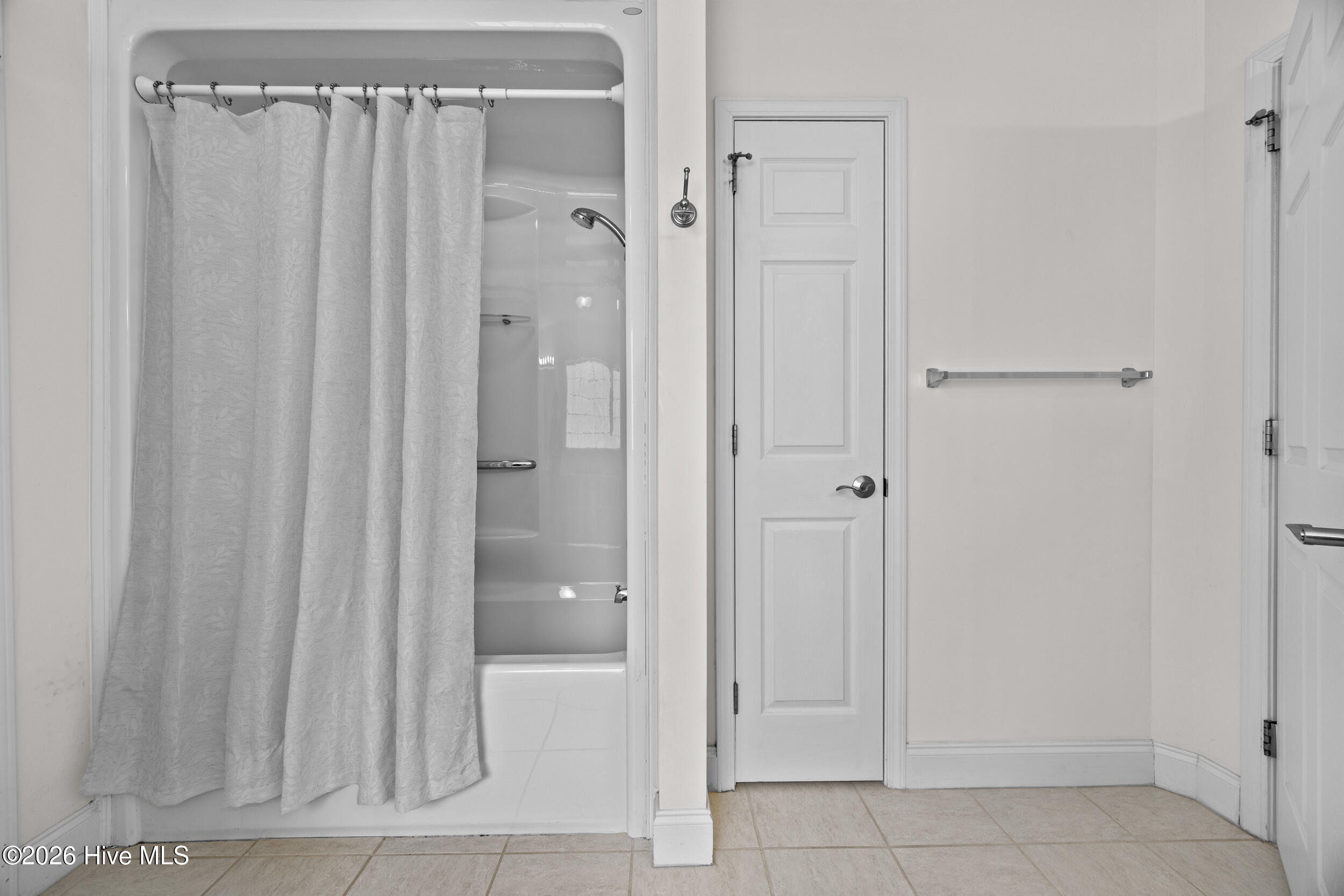 100555445 | Photo 27