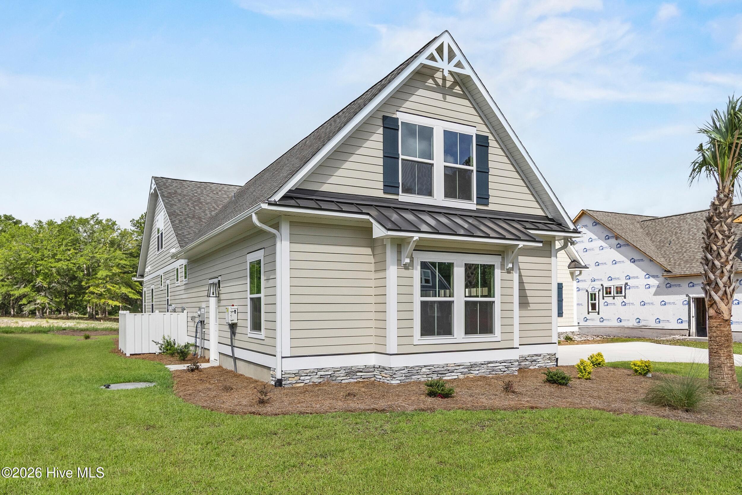 7527 Donegal Circle SW 52 — listing photograph 2