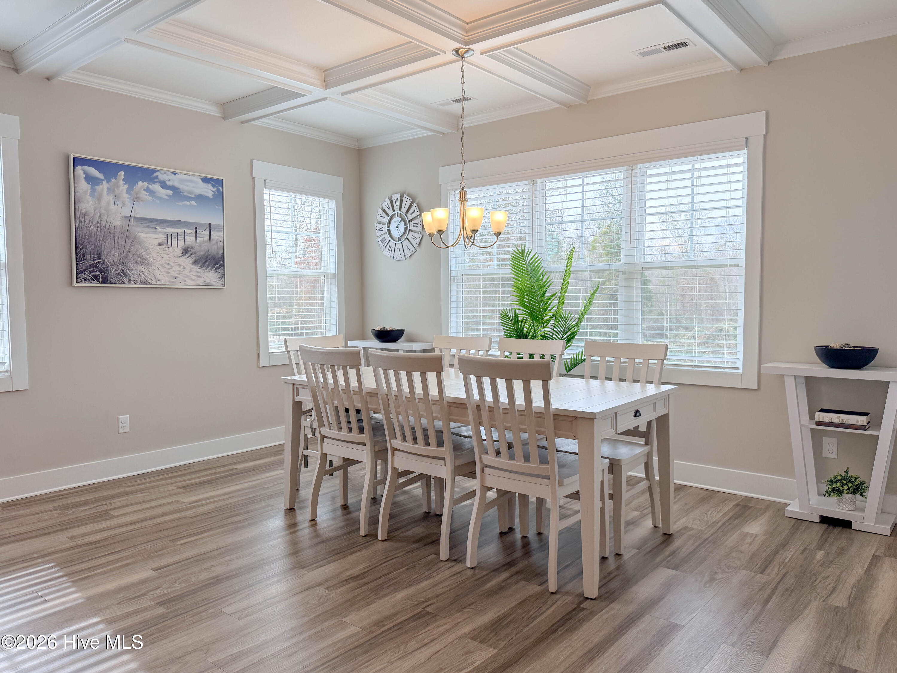 100560693 | Photo 20