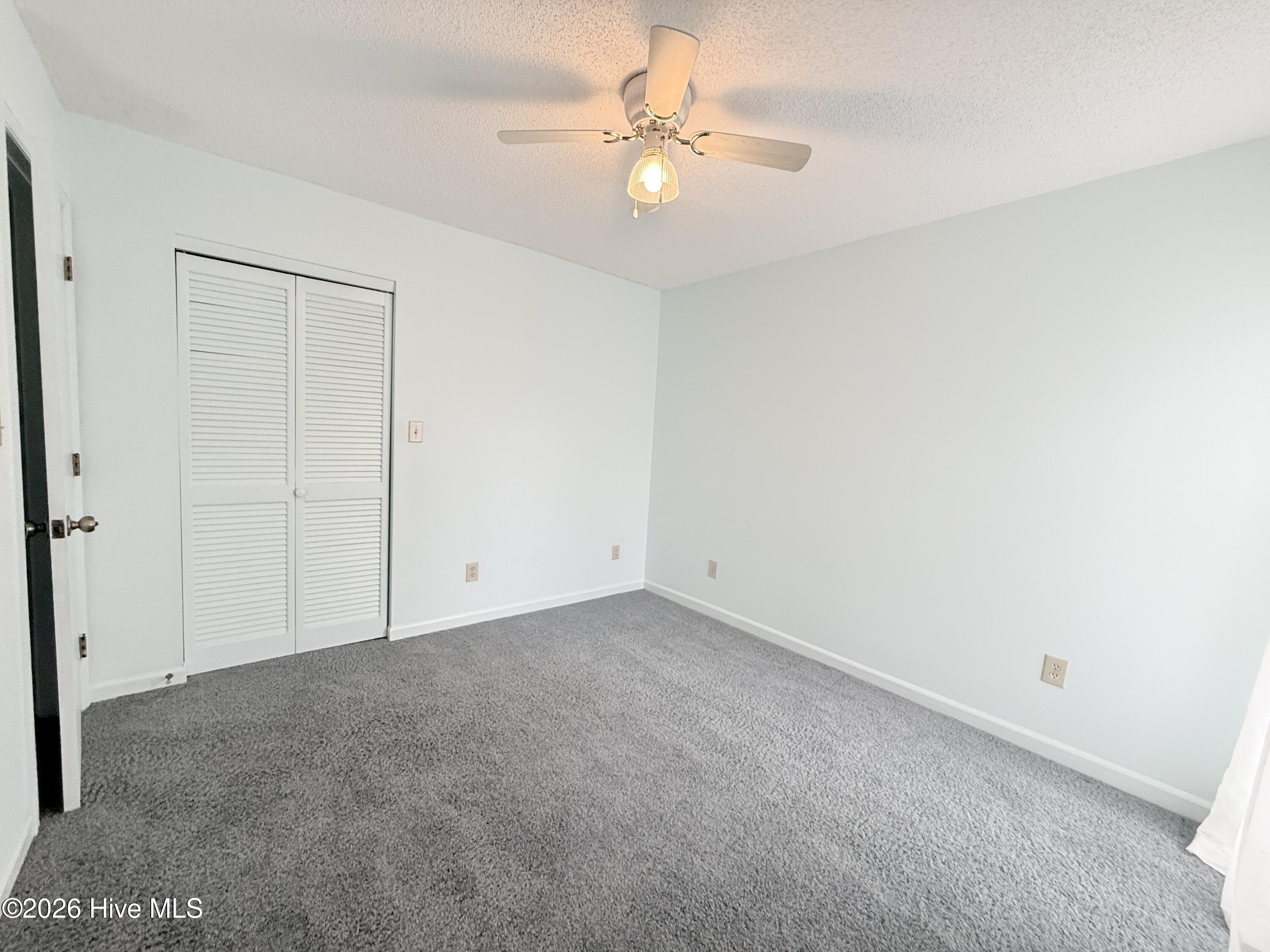 100554968 | Photo 23