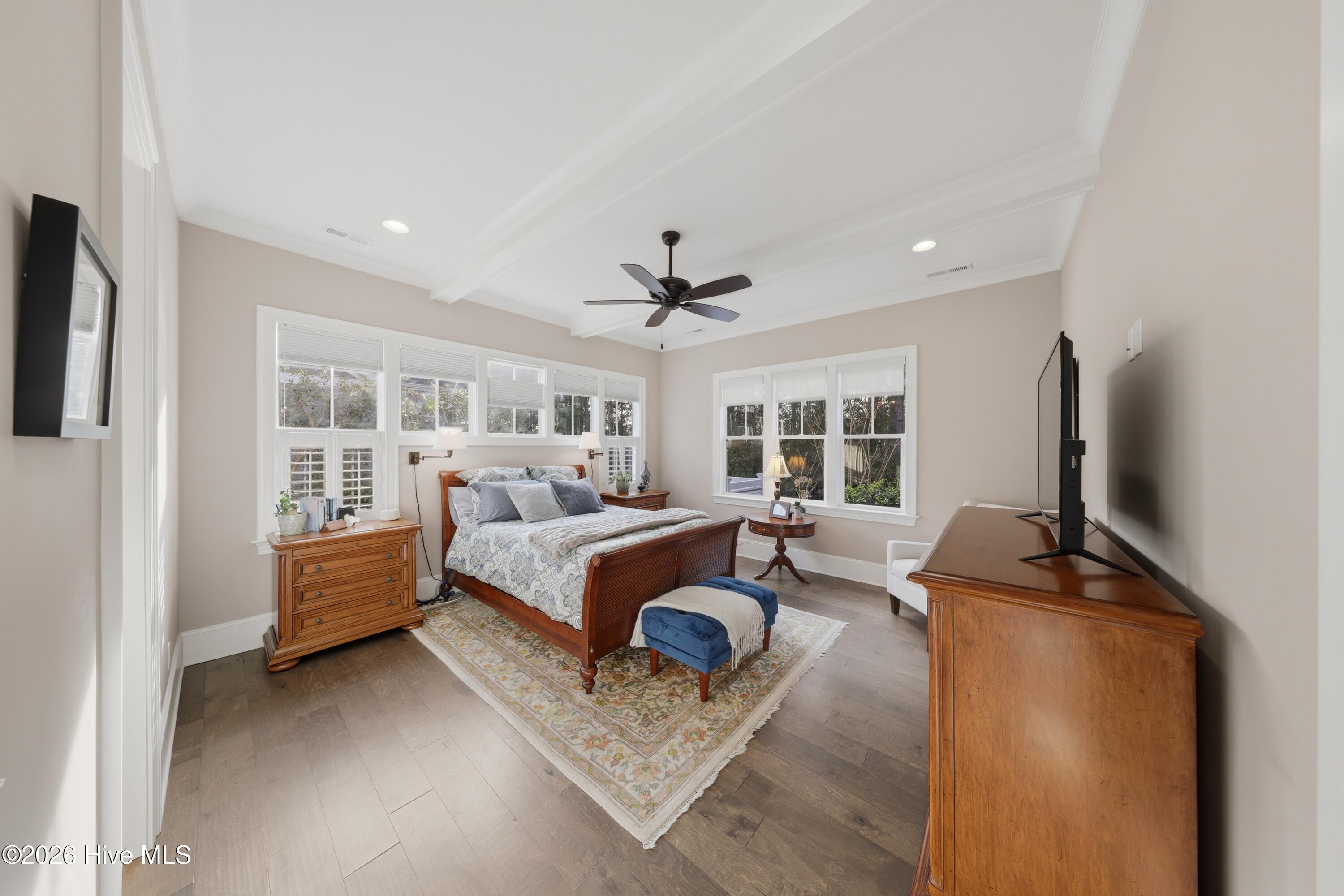 100560697 | Photo 36