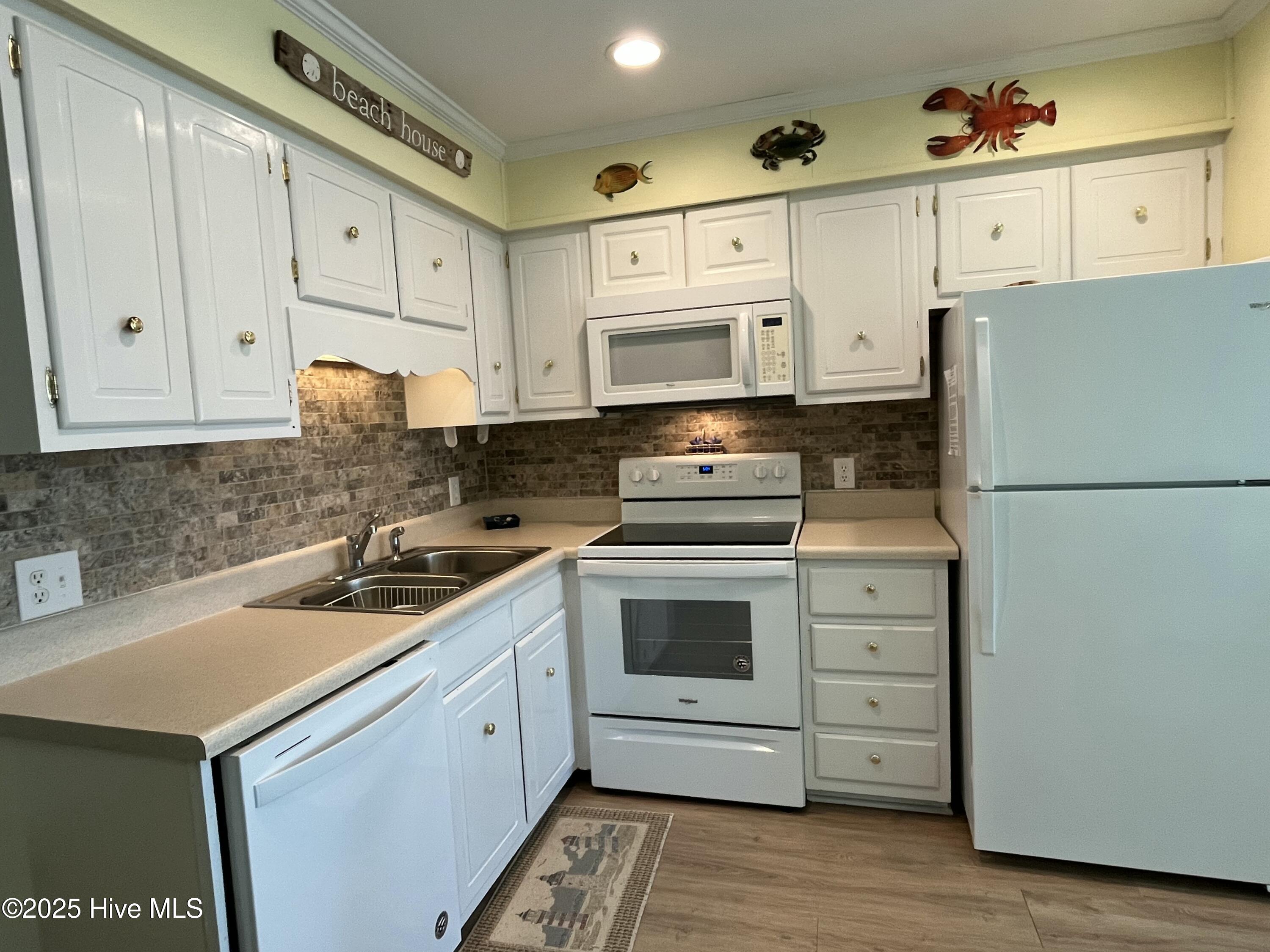 Homes for sale in Atlantic Beach, NC | 2008 E Ft Macon Rd #D18, Atlantic Beach, NC 28512 | MLS# 100558689