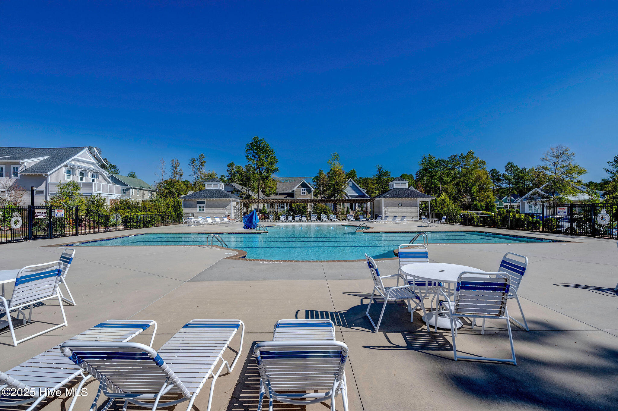 100545001 | Photo 20