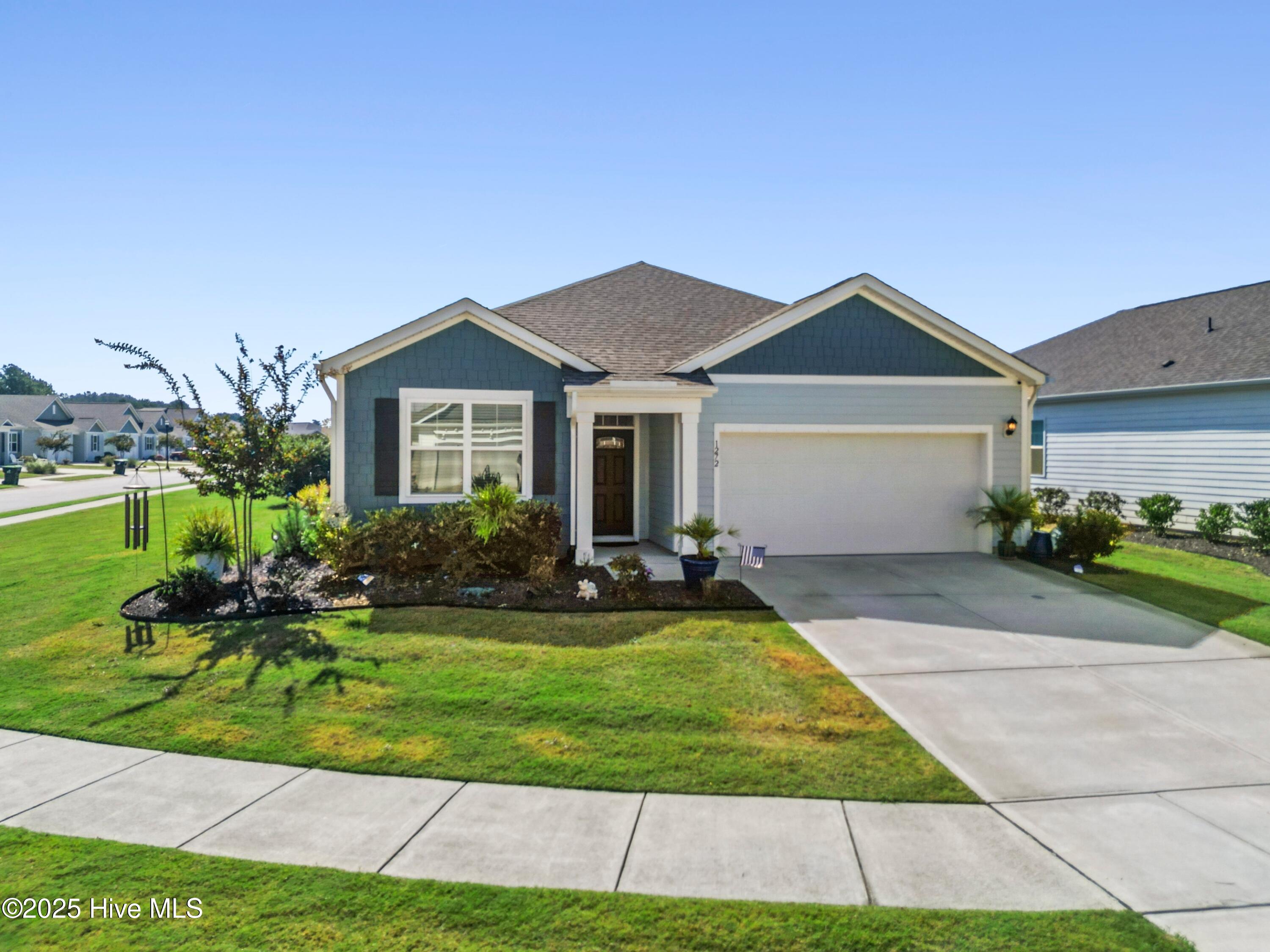 100531826 | Photo 93