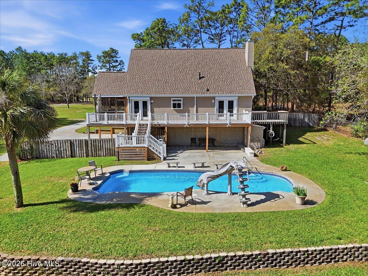 100566130 | Photo 57