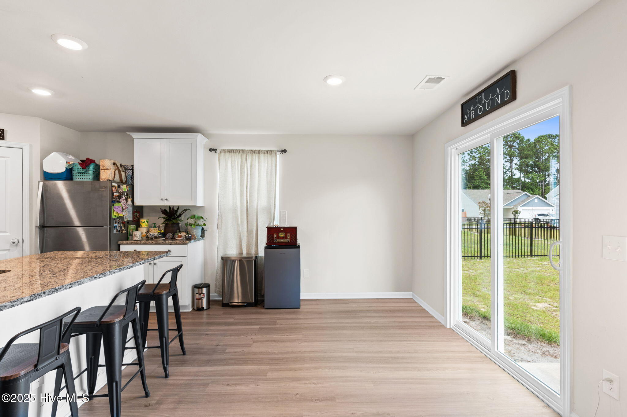 100515817 | Photo 13