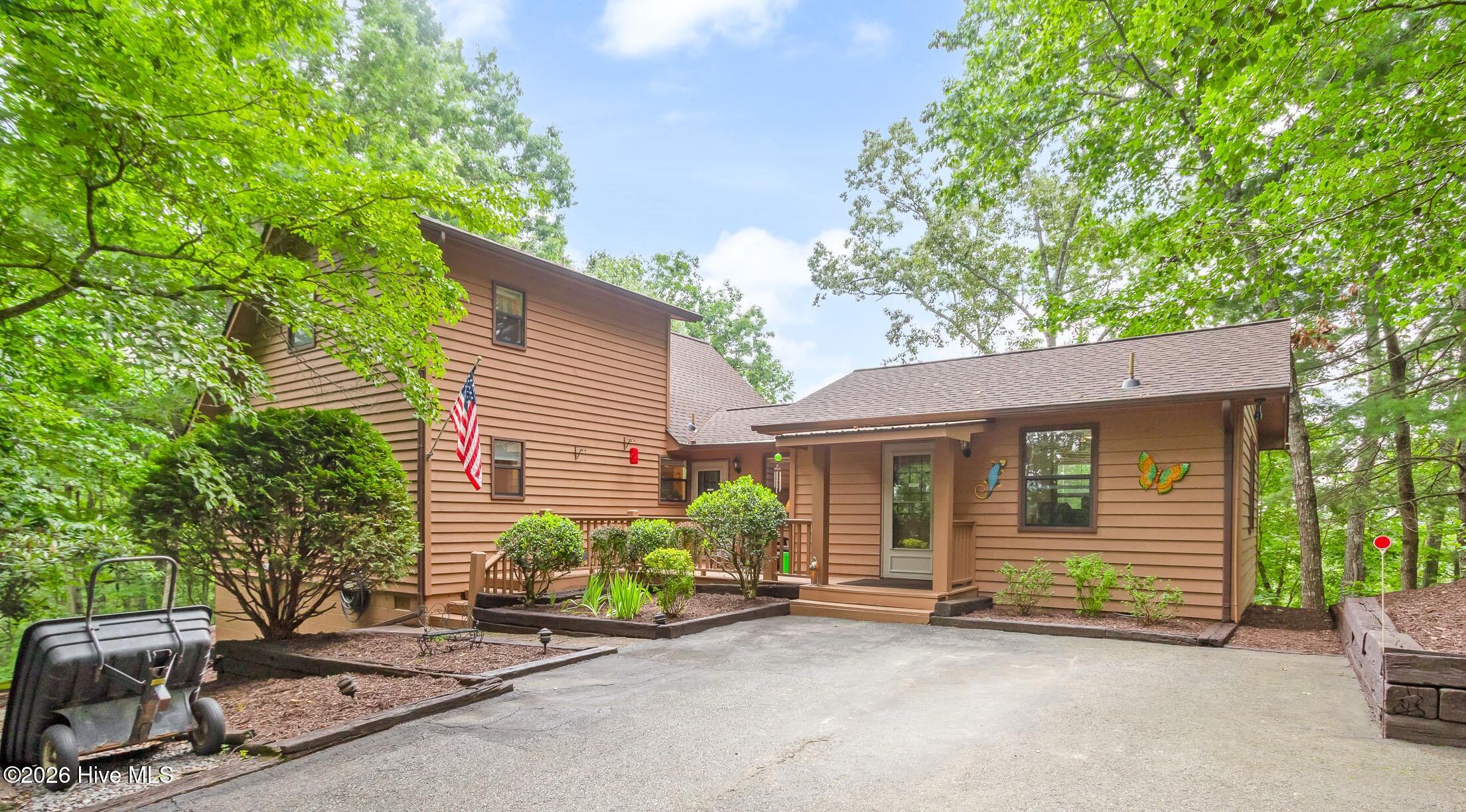 620 Cardinal Road