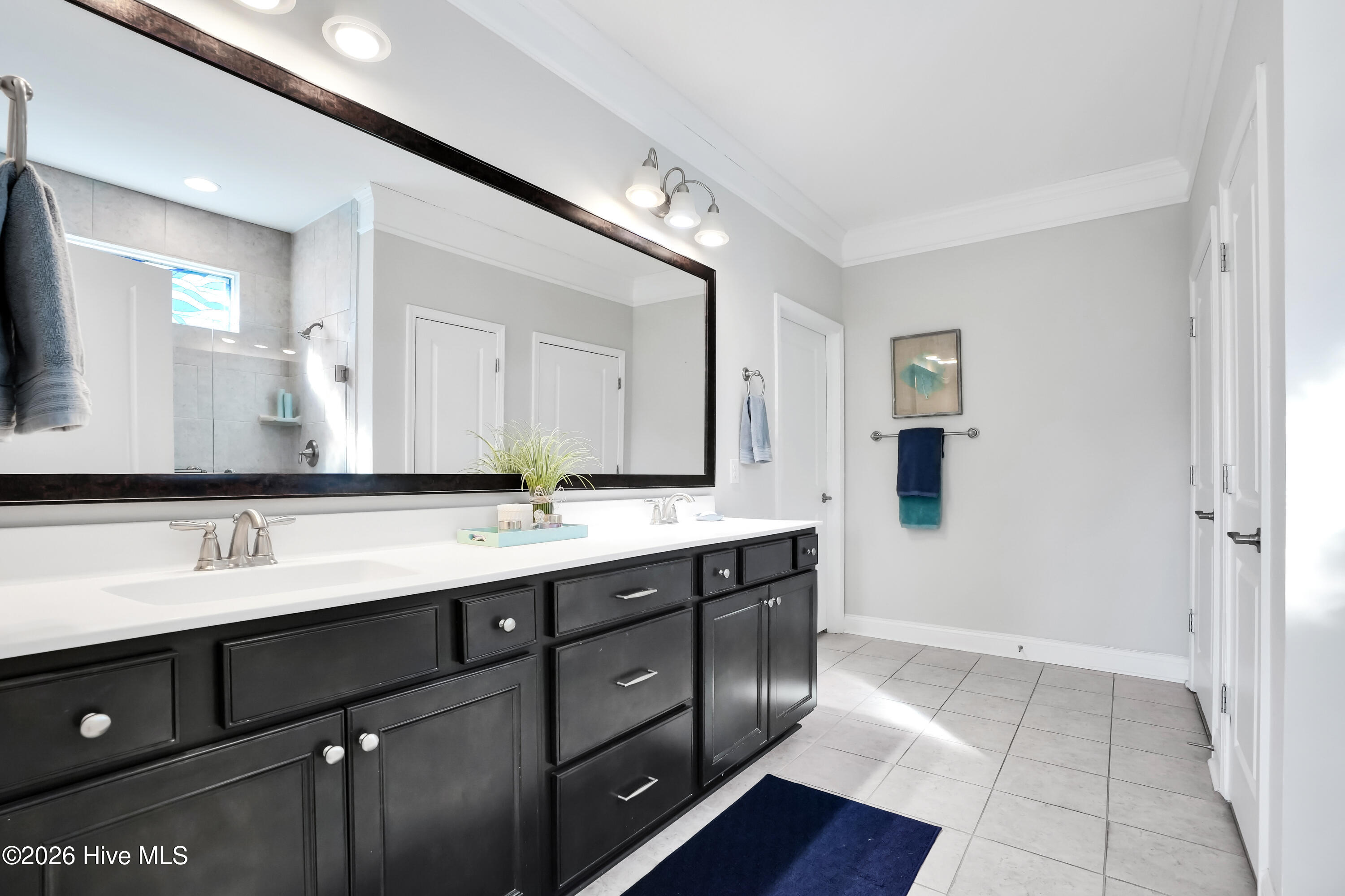 100555746 | Photo 26