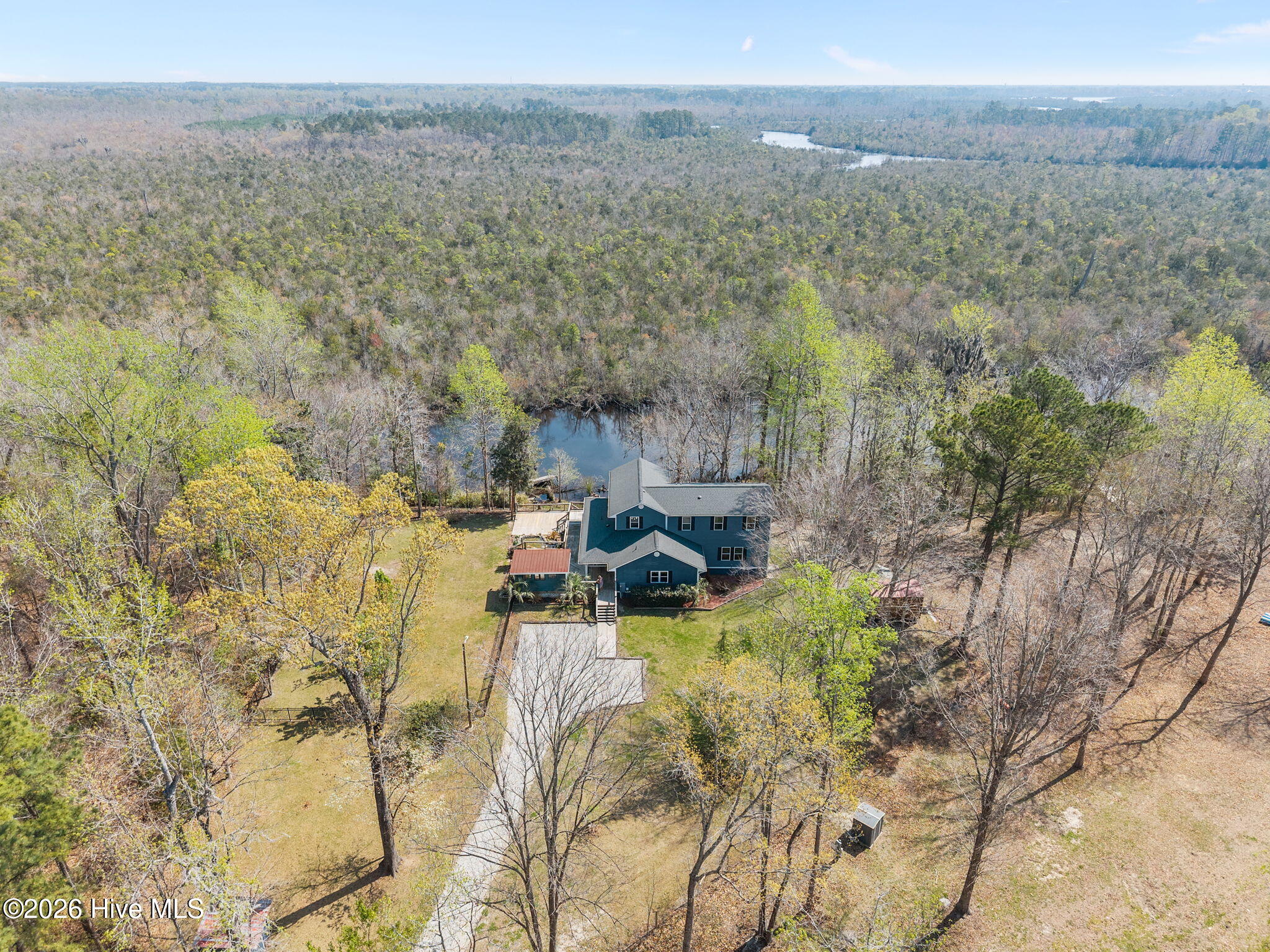 100562529 | Photo 57