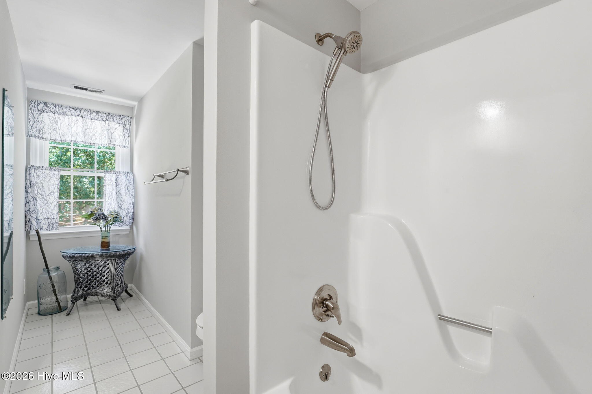 Plenty of room to share in the second bathroom.