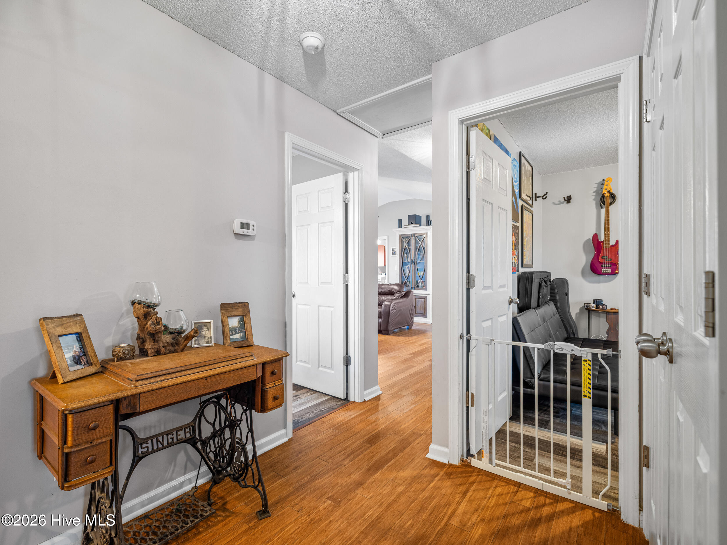 100554135 | Photo 29