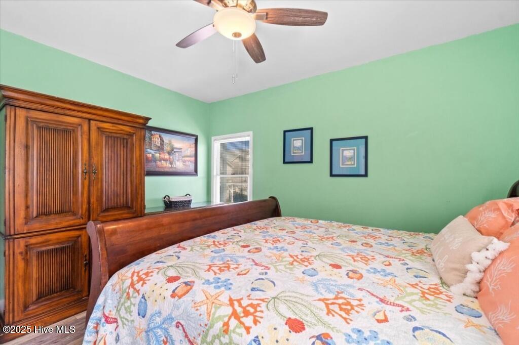 100507121 | Photo 16