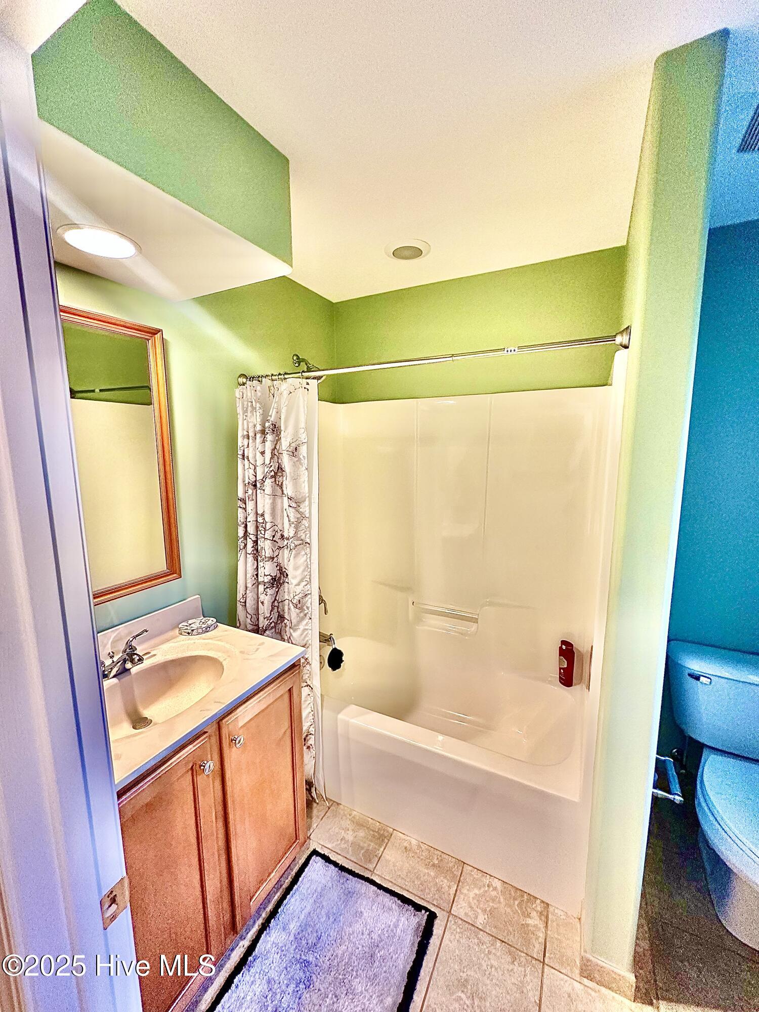 100523246 | Photo 22