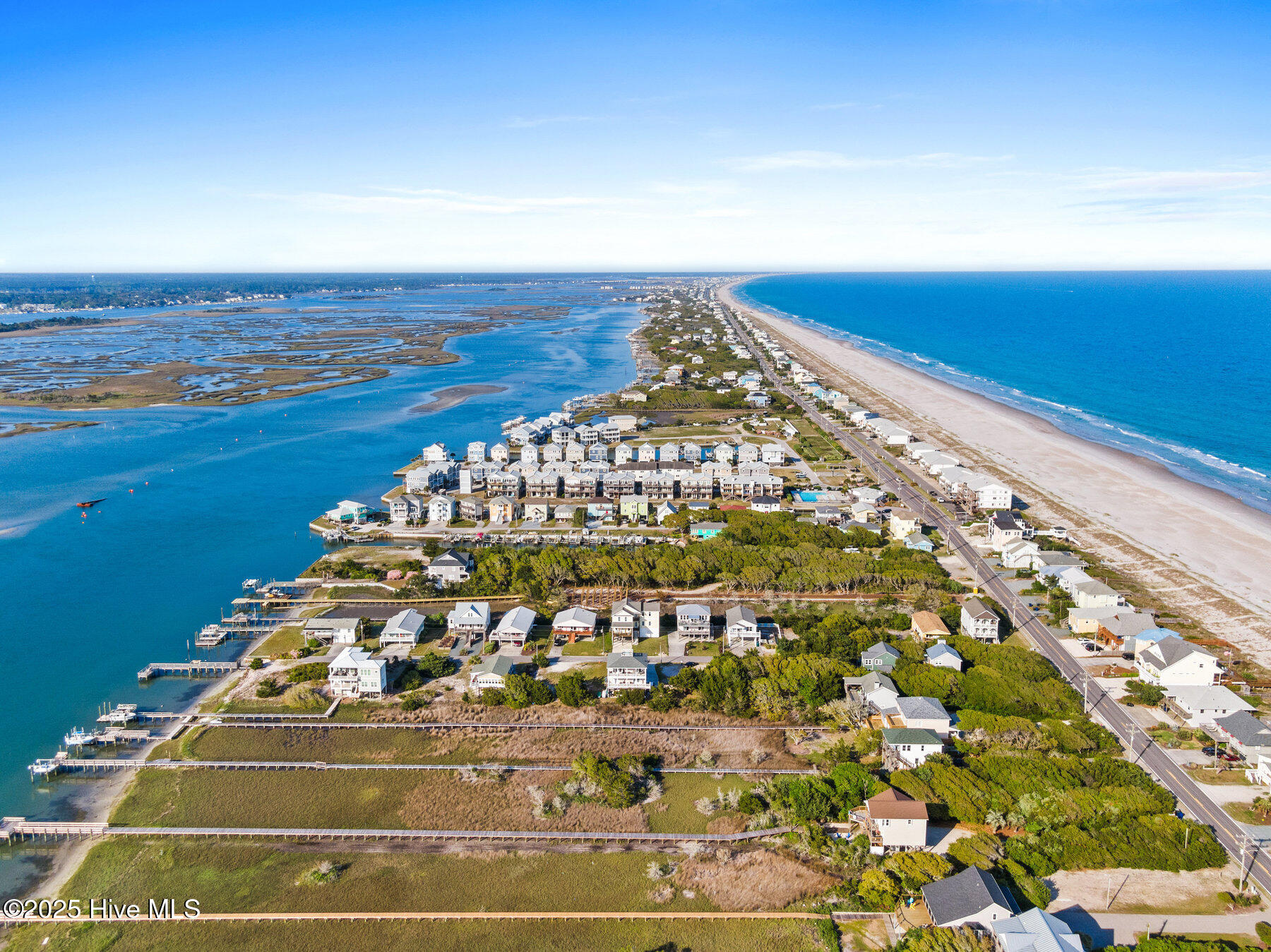 100503545 | Photo 10