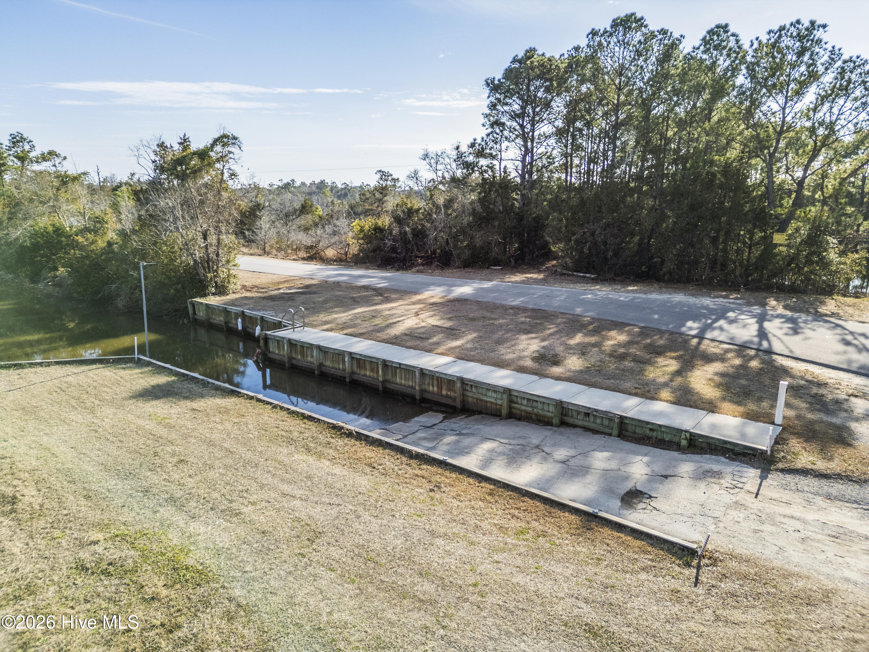 100555944 | Photo 44