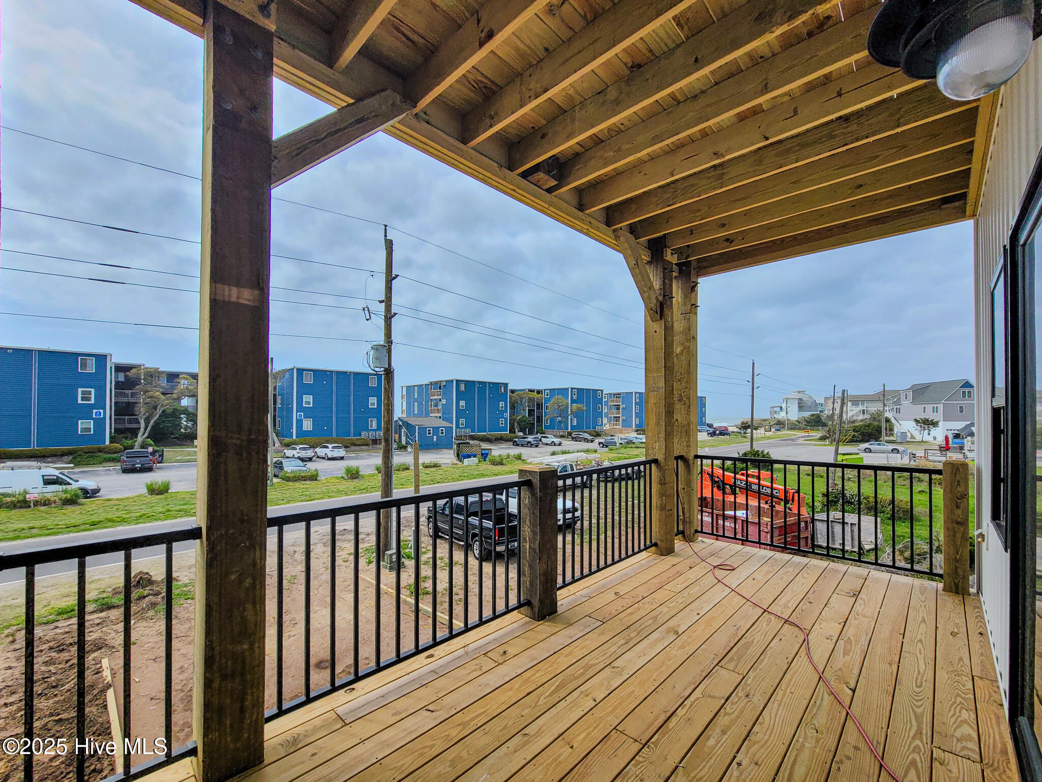 100500382 | Photo 34