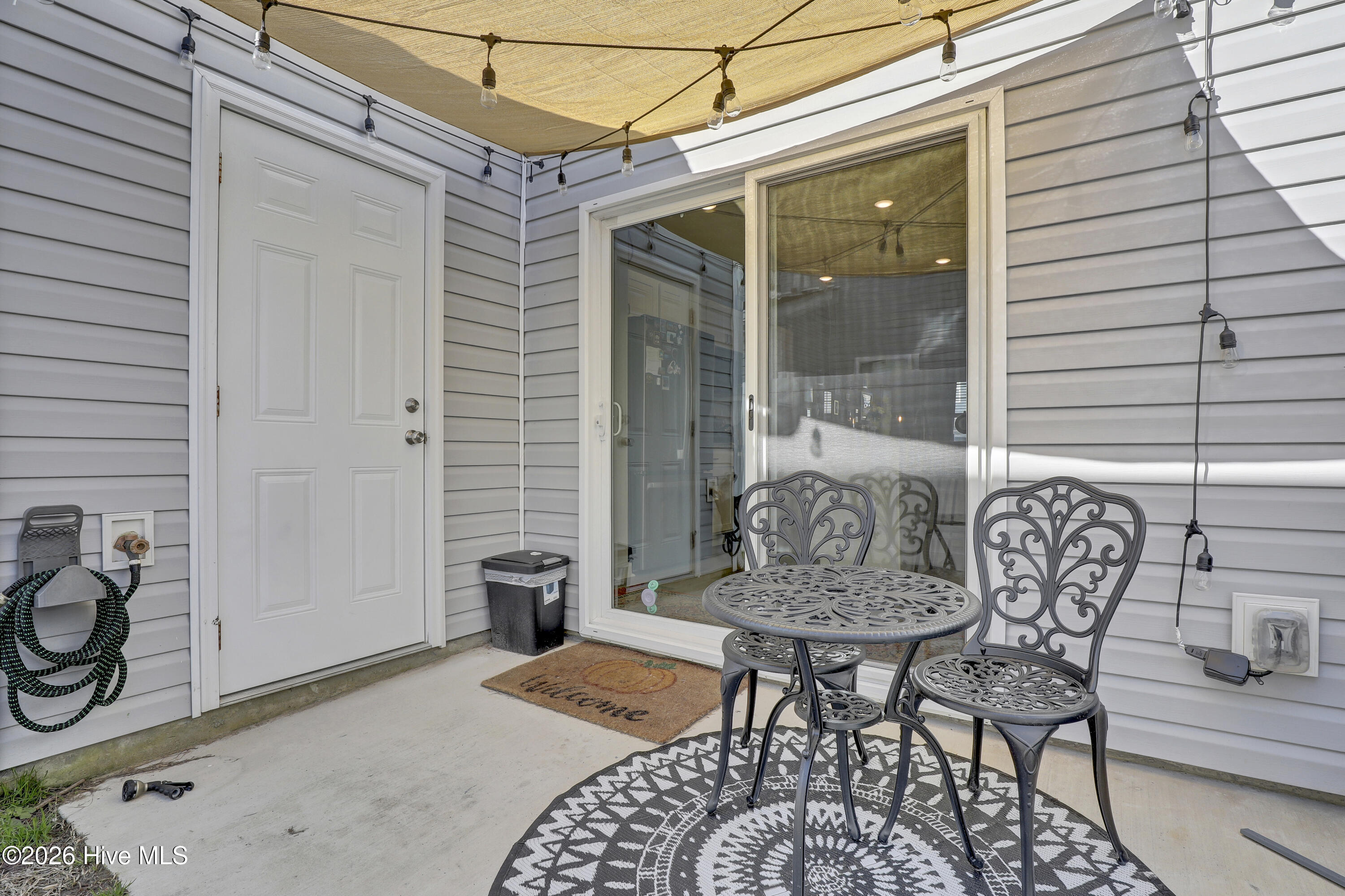 100556356 | Photo 16