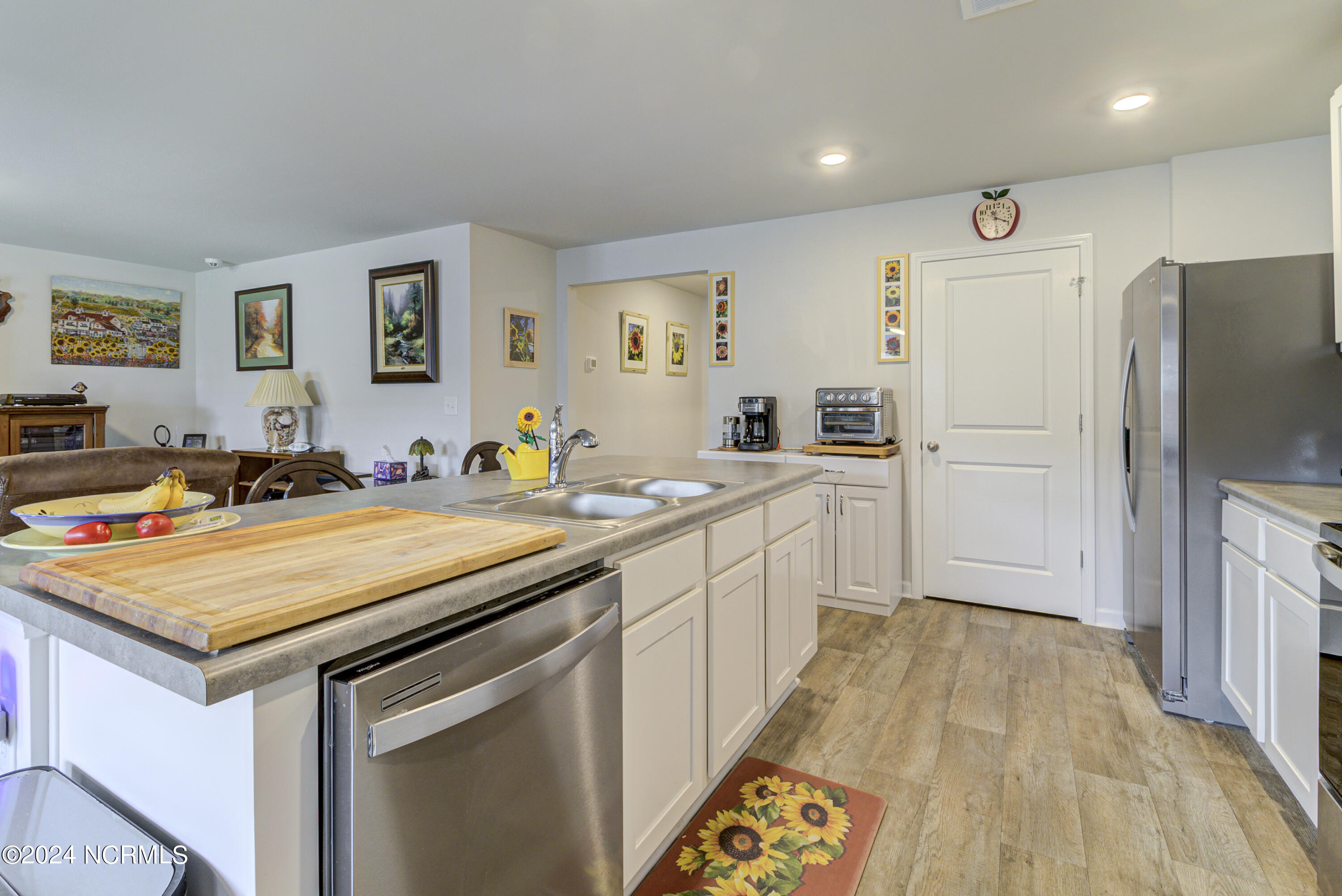 100563722 | Photo 10