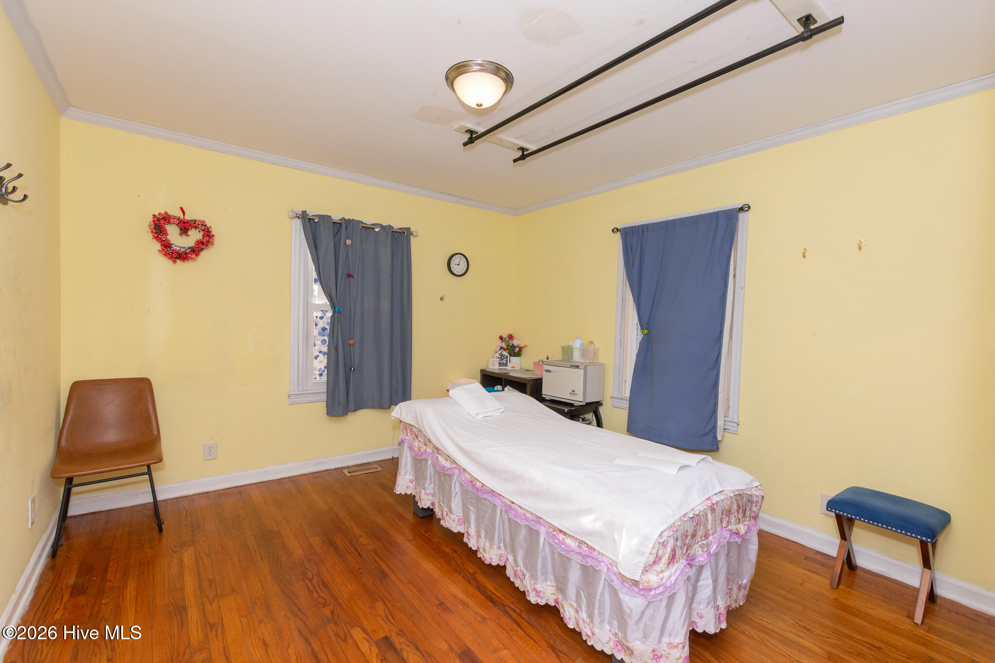 100549393 | Photo 18