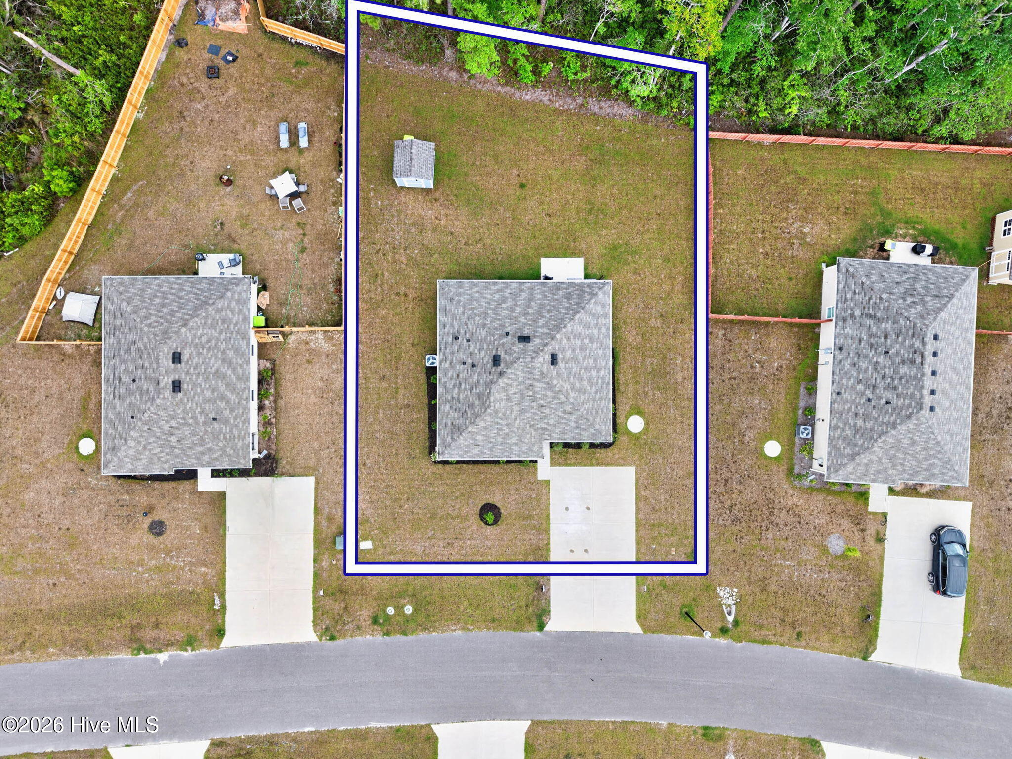 100572502 | Photo 31