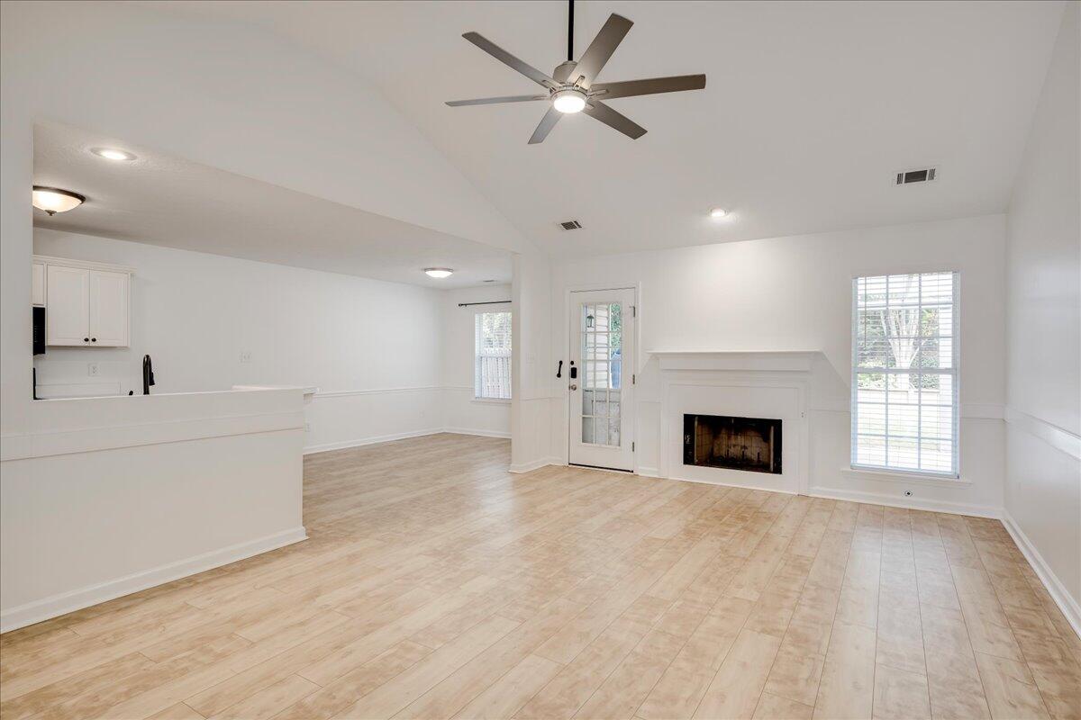 598 Bradford Lane