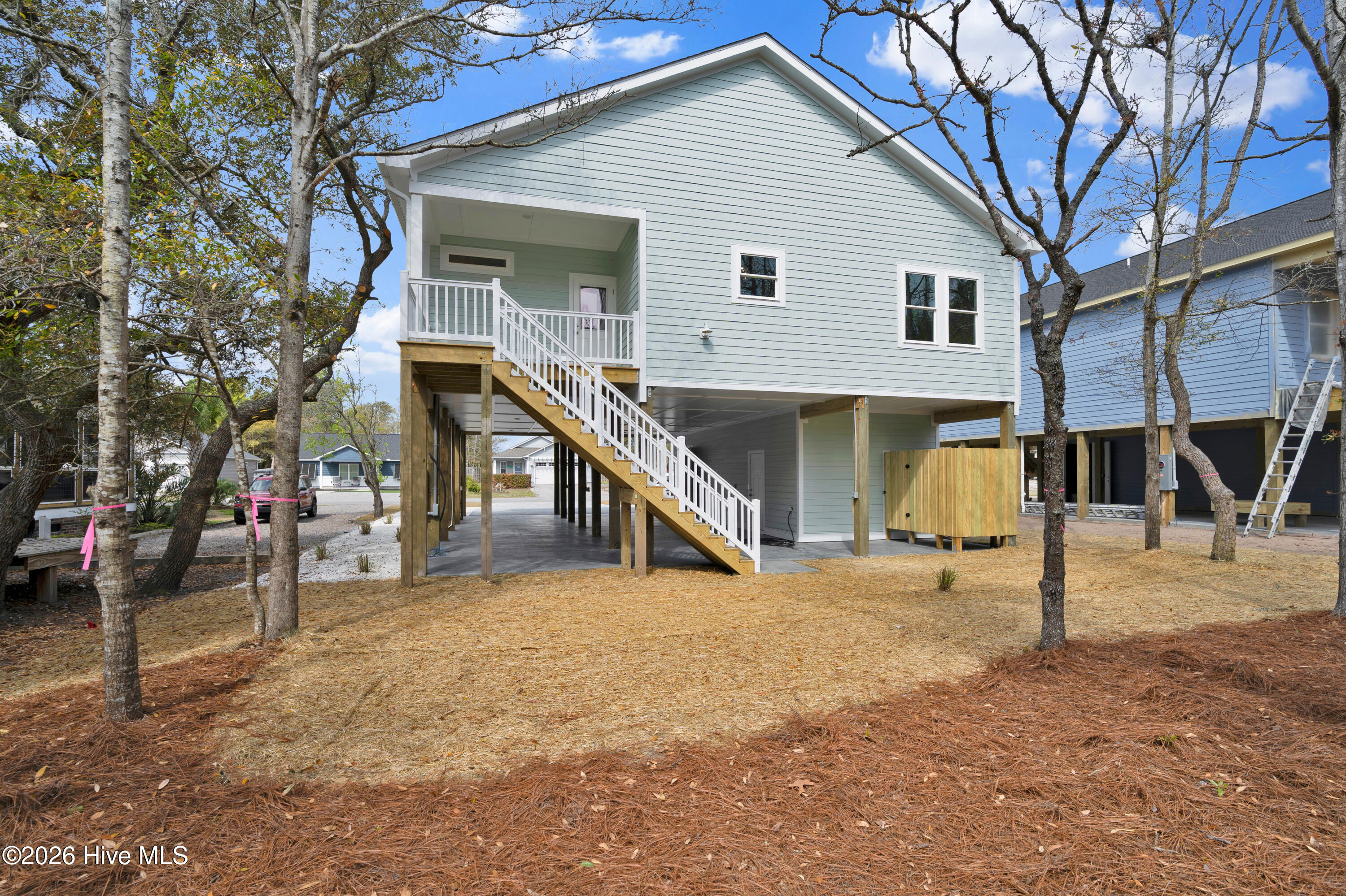 100564696 | Photo 32