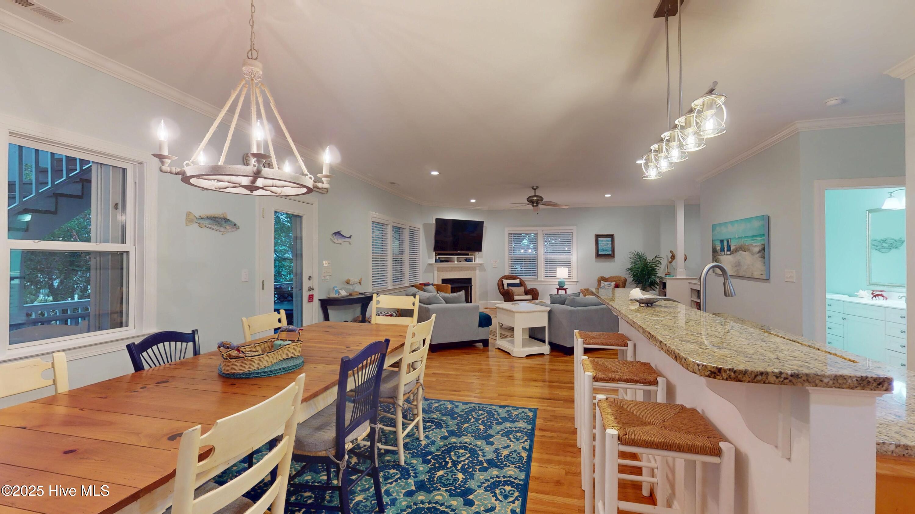 100544157 | Photo 15