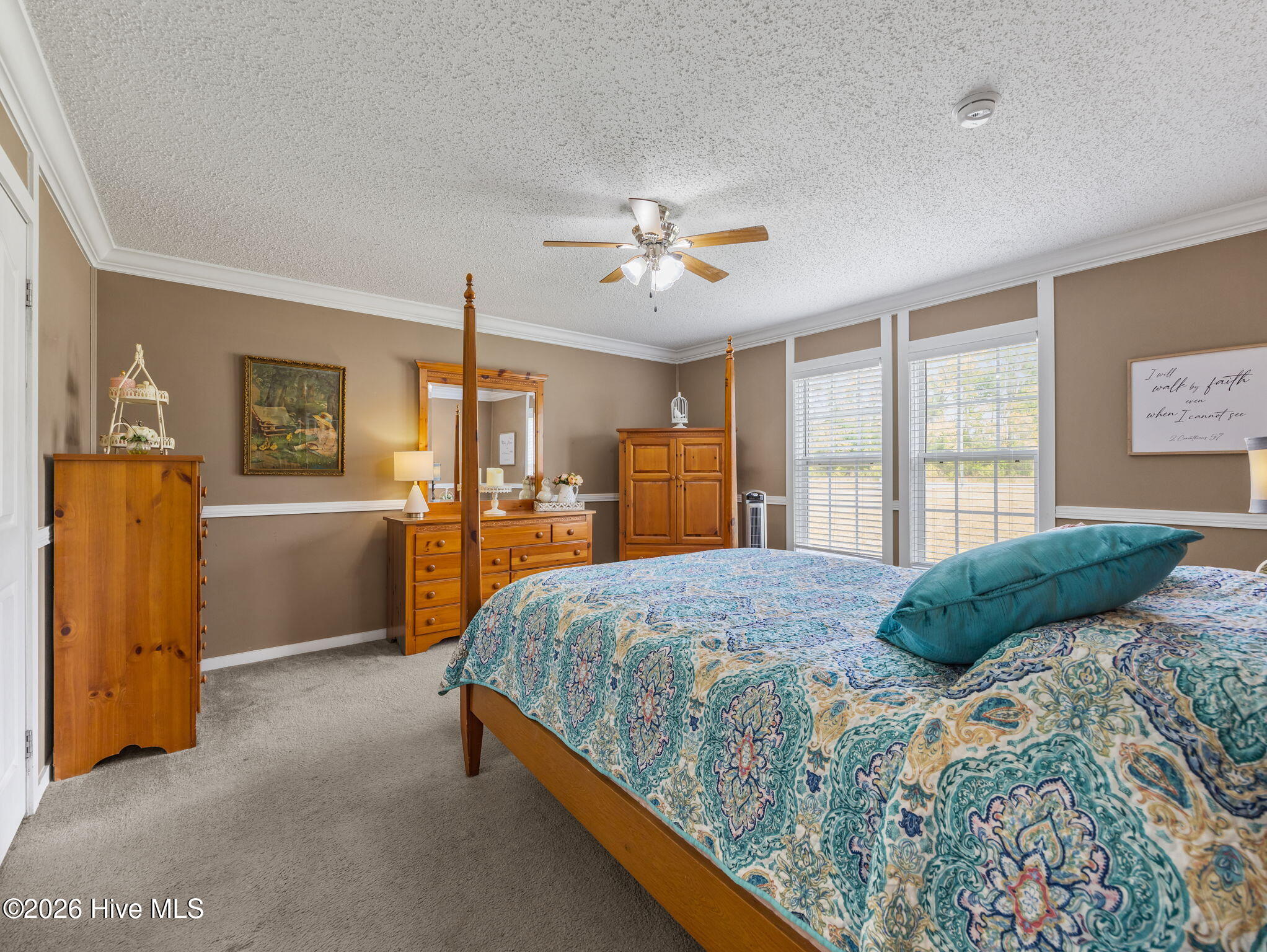 100566211 | Photo 10