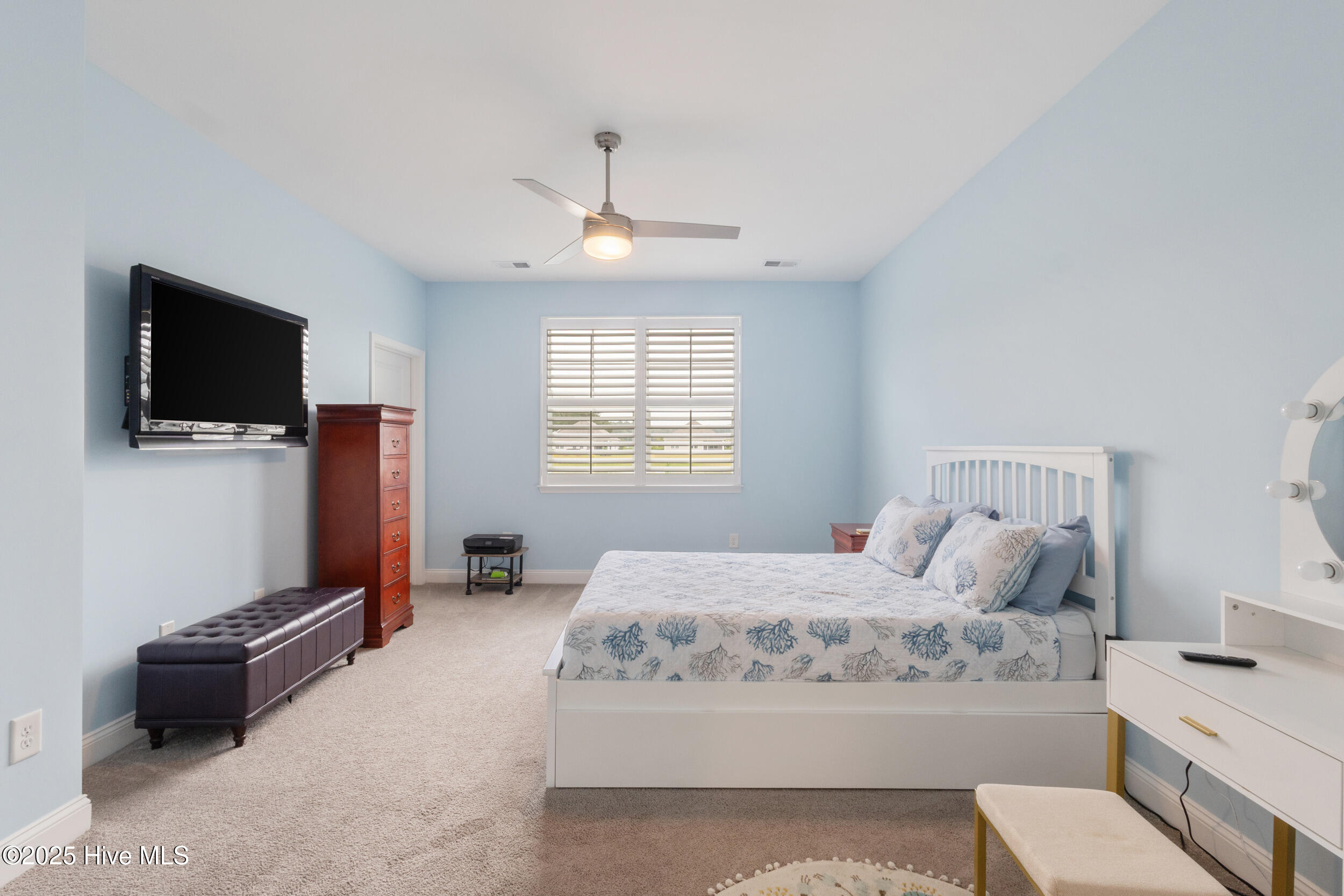 100532546 | Photo 22