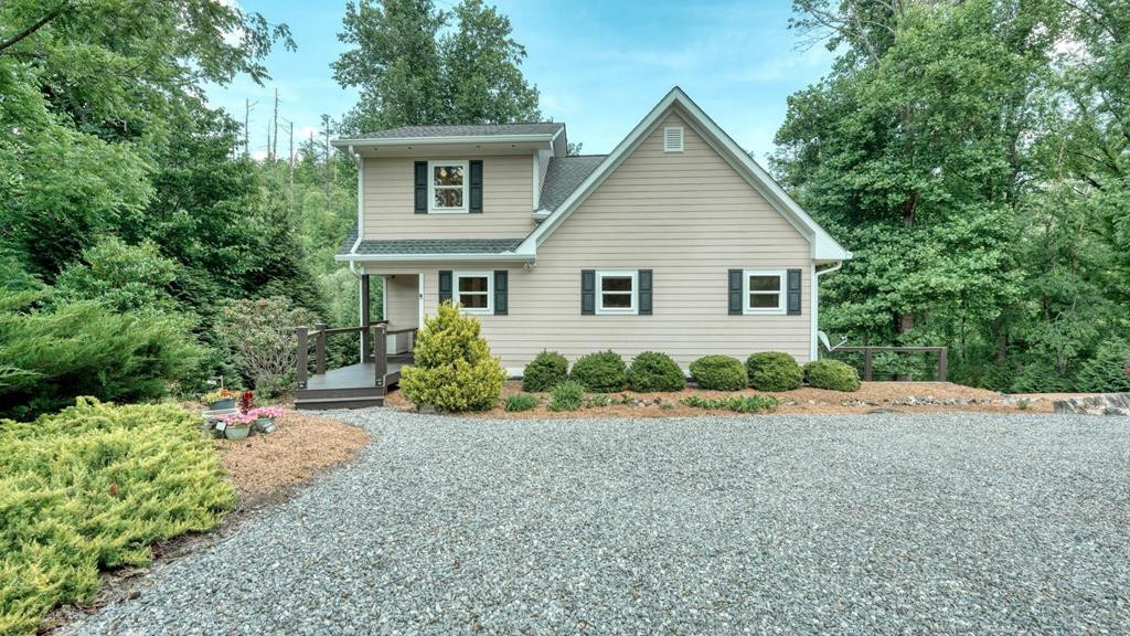515 Barlow Fields, Hayesville, North Carolina, 3 Bedrooms Bedrooms, 10 Rooms Rooms,For sale,Barlow Fields,98544623 515 Barlow Fields, Hayesville, North Carolina, 3 Bedrooms Bedrooms, 10 Rooms Rooms,For sale,Barlow Fields,98544623