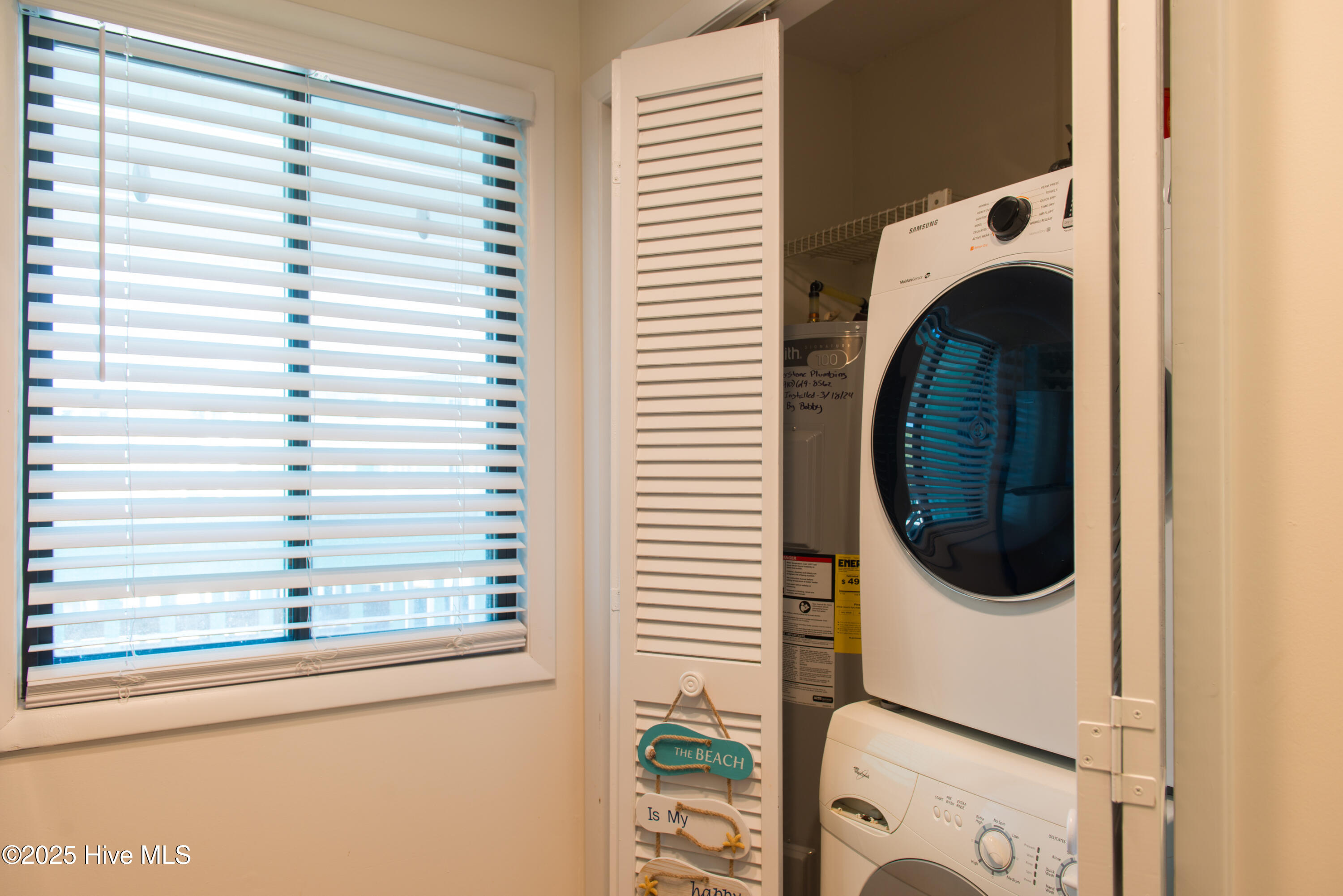 100556360 | Photo 30