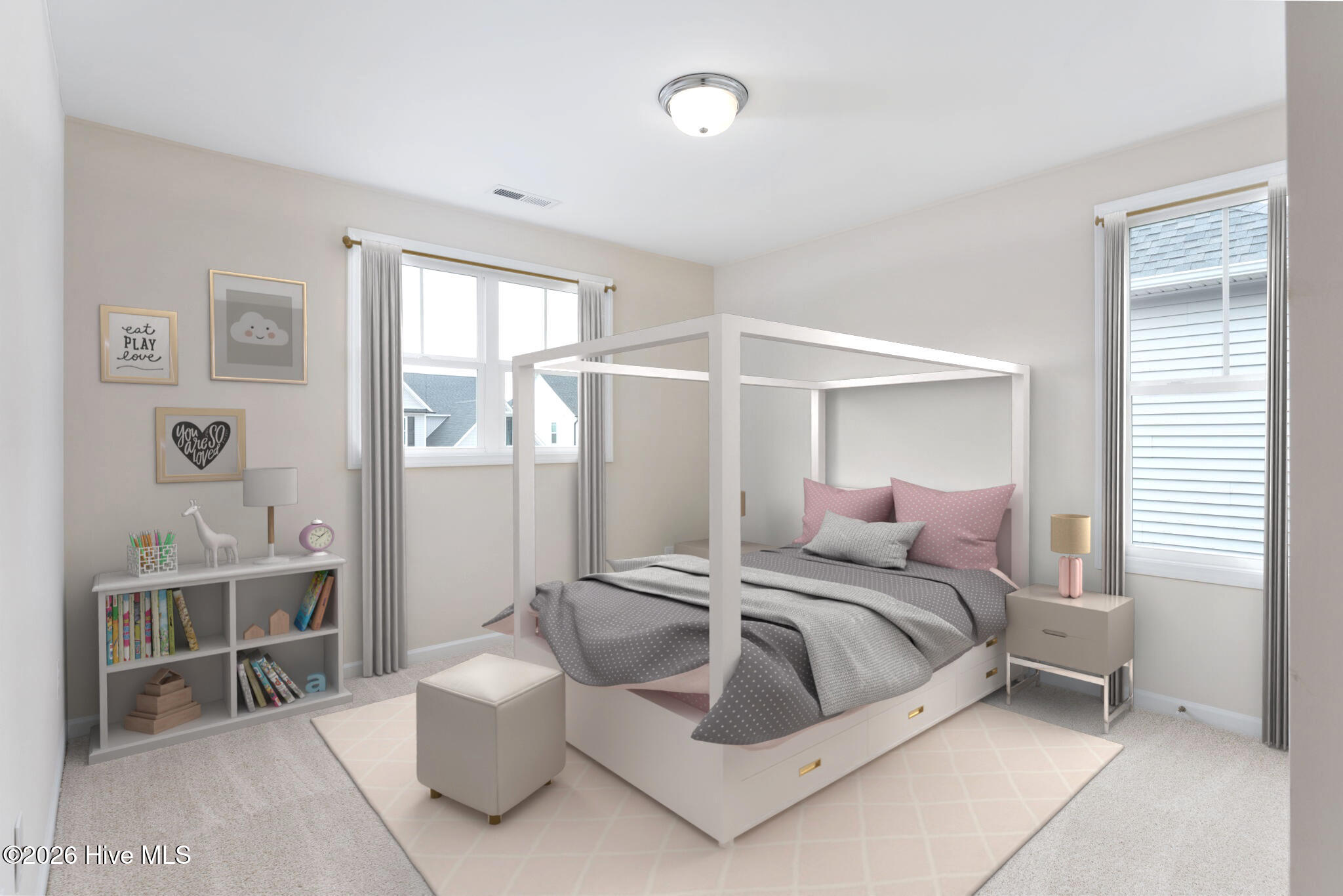 100508287 | Photo 16