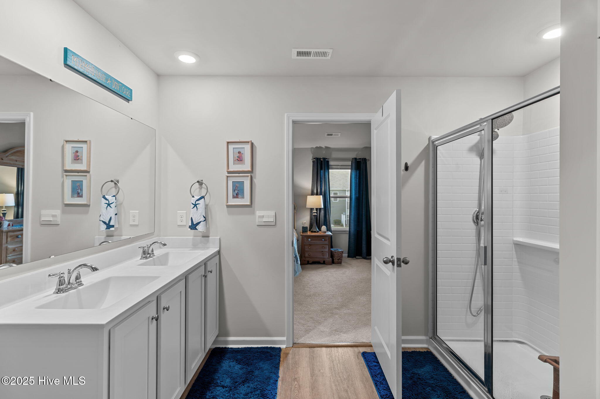 100529312 | Photo 34