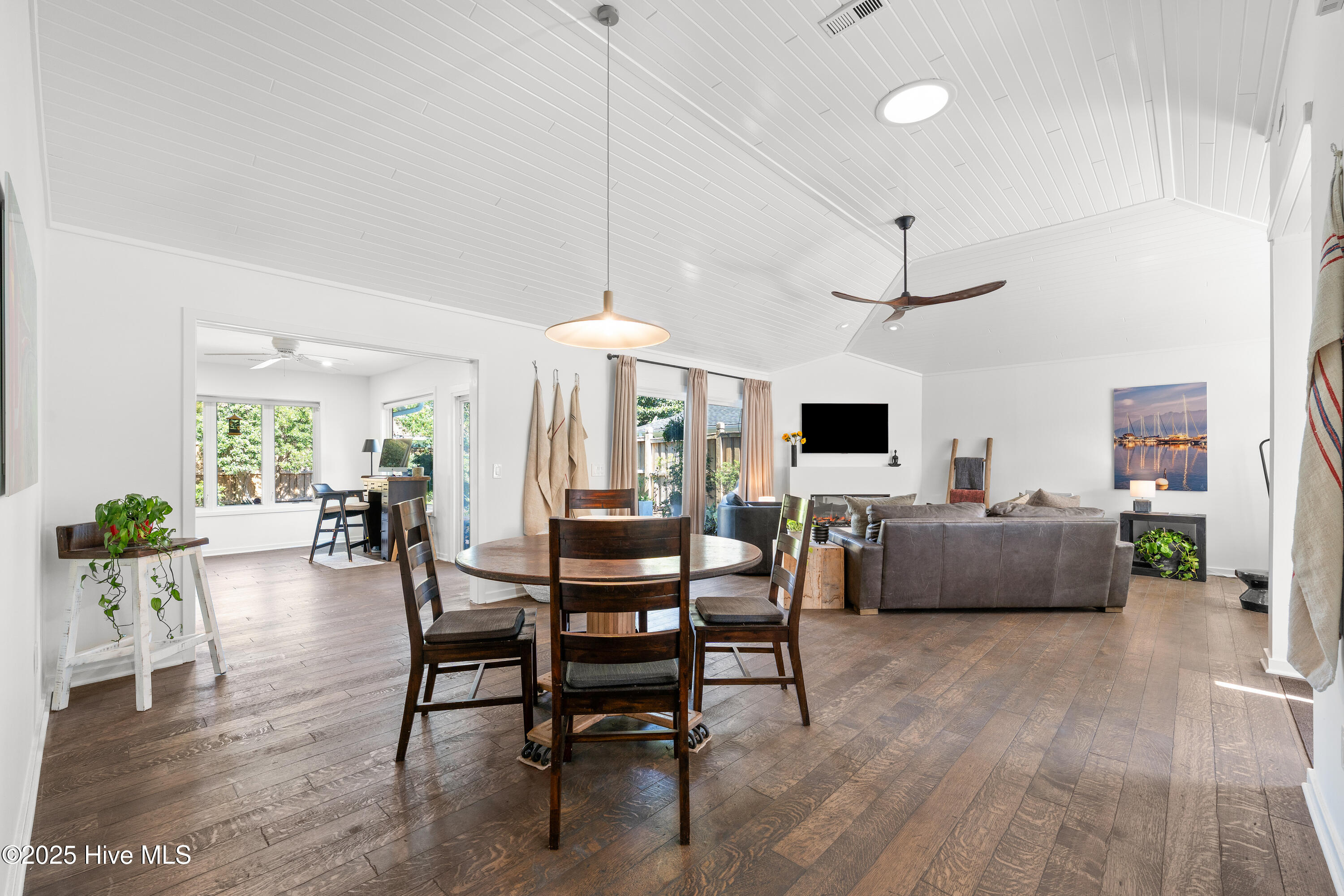 6659 Tidewater Lane, Wilmington, NC 28403 – photo 7: 6659TidewaterLn-165