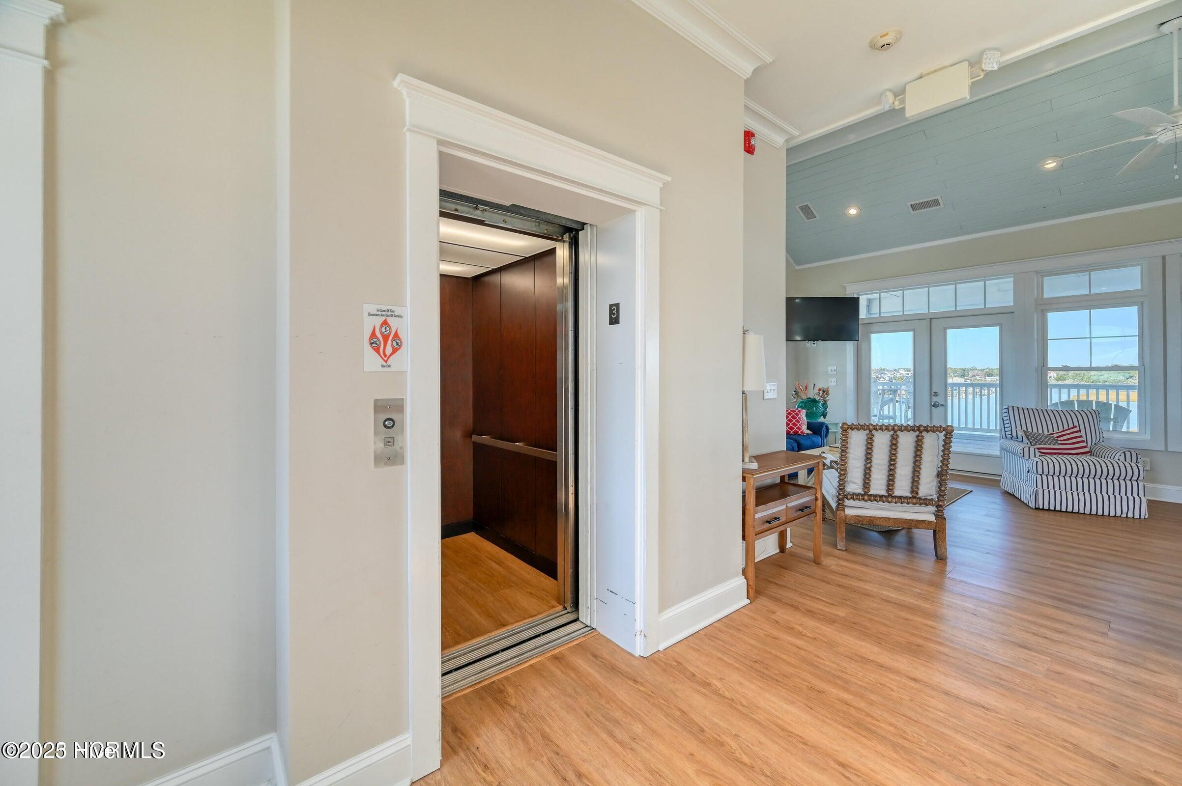 100514575 | Photo 35