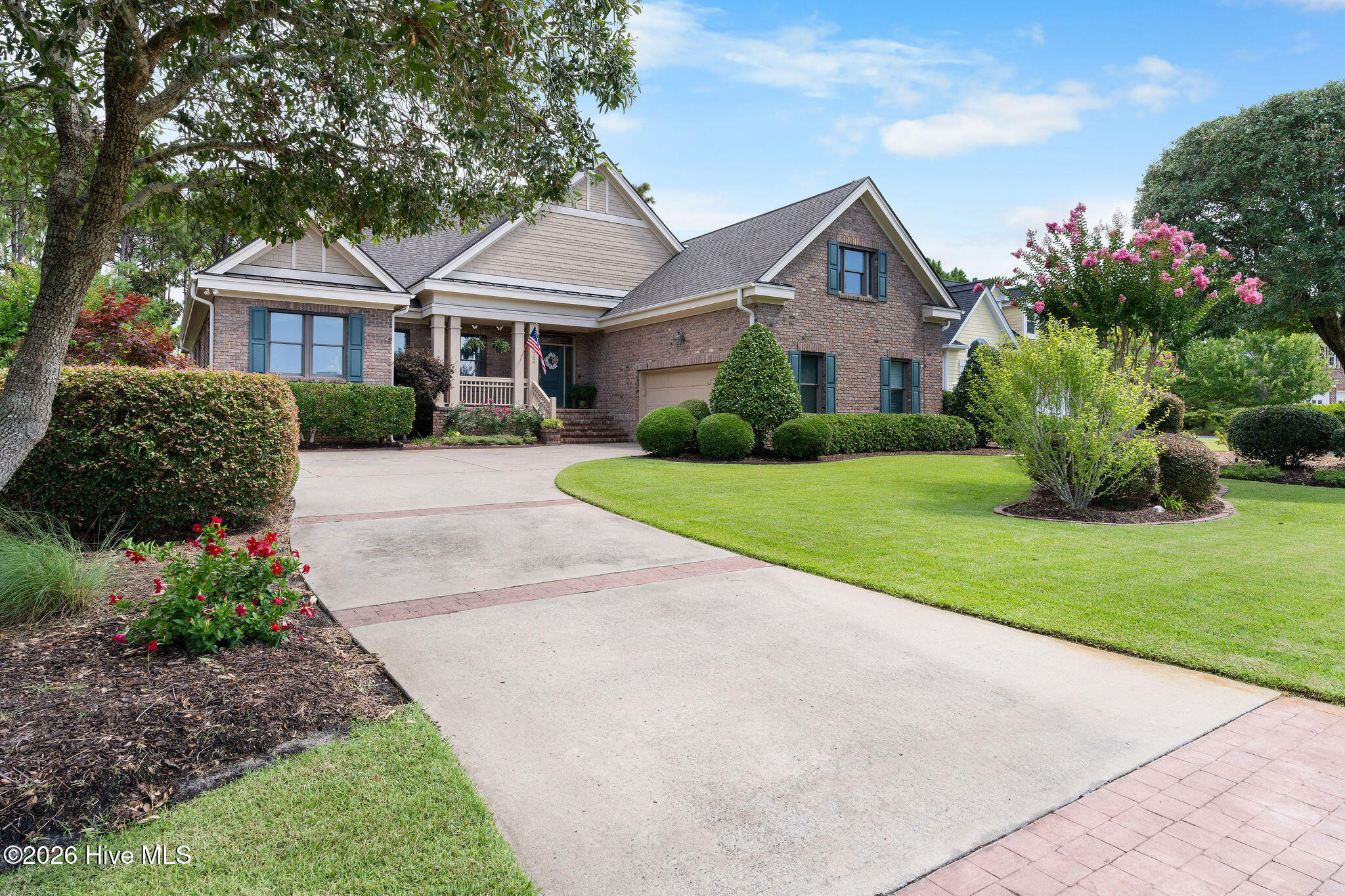 100548545 | Photo 56