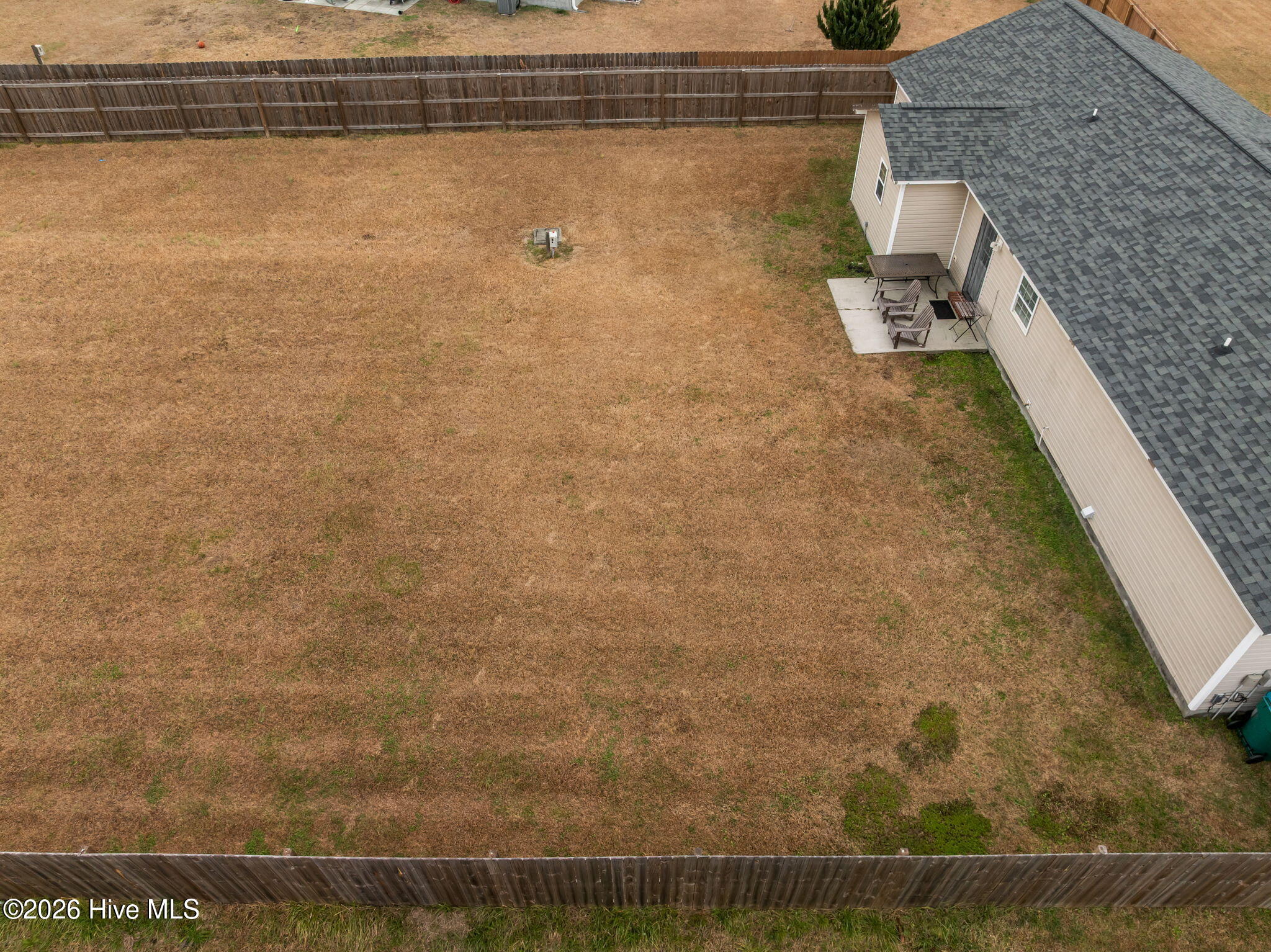 100547343 | Photo 53