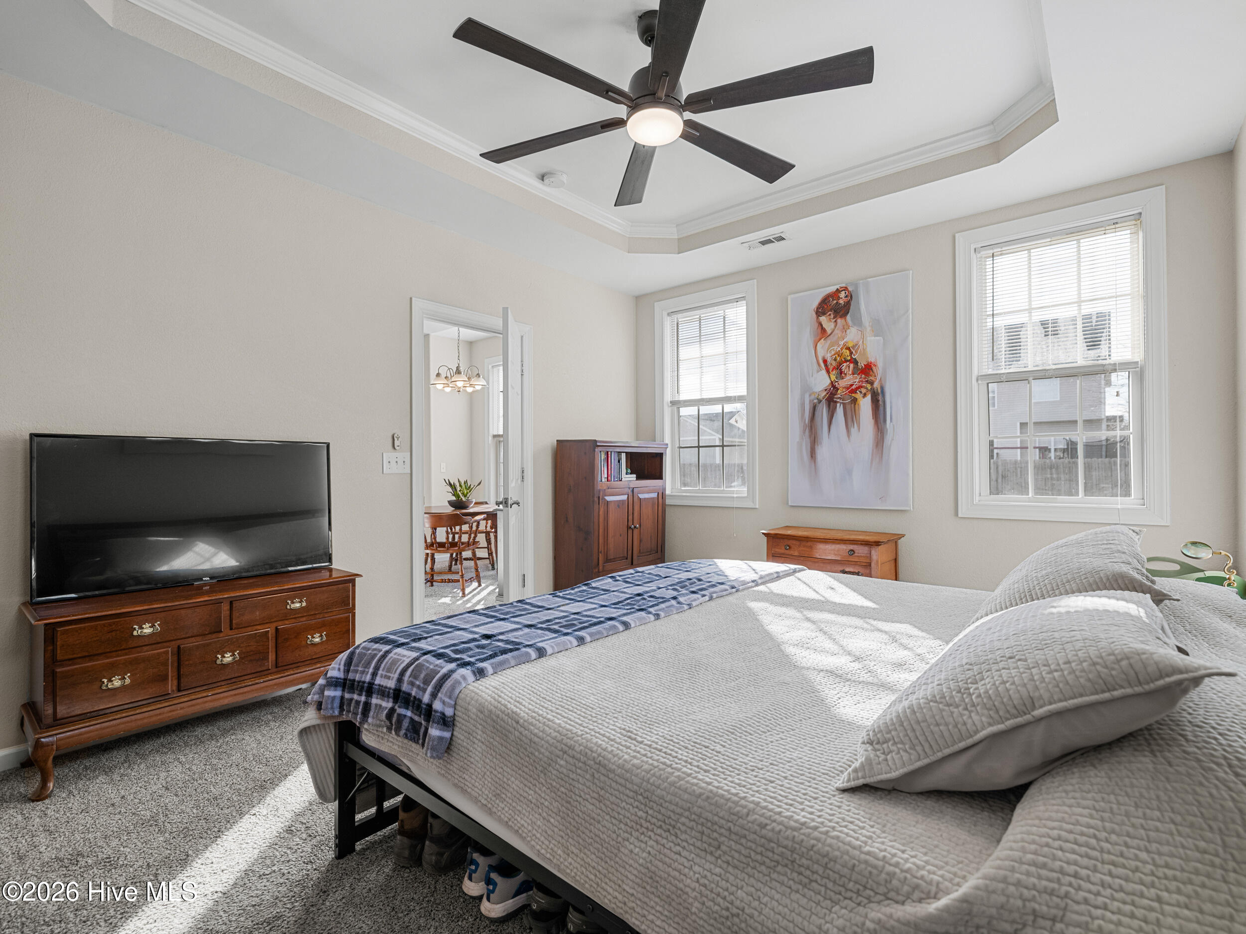 100561175 | Photo 13